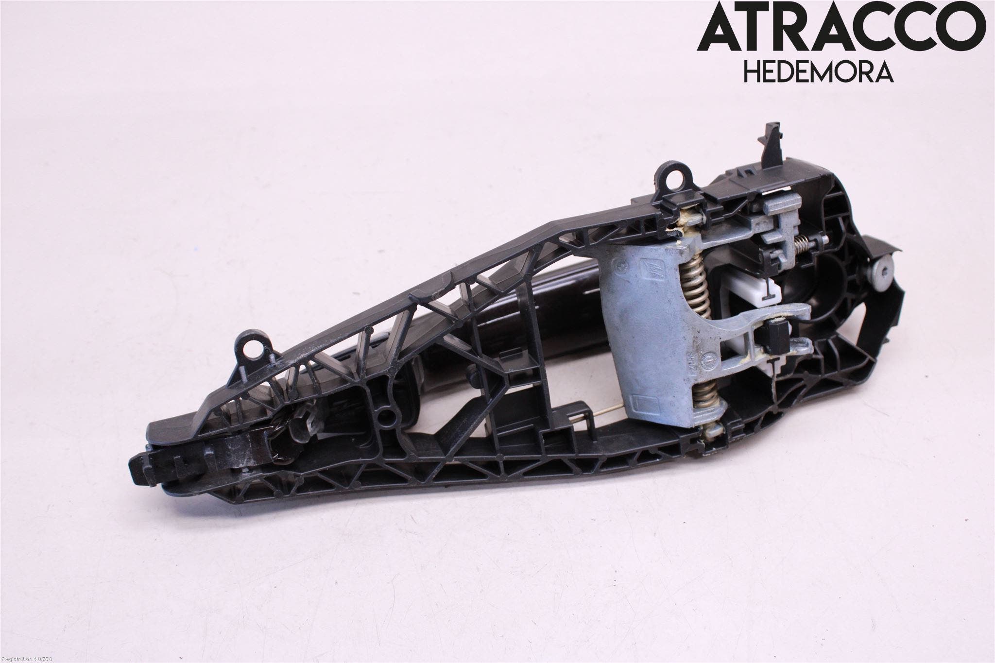 BMW X1 F48 15-22 Dörrhandtag Yttre Vä