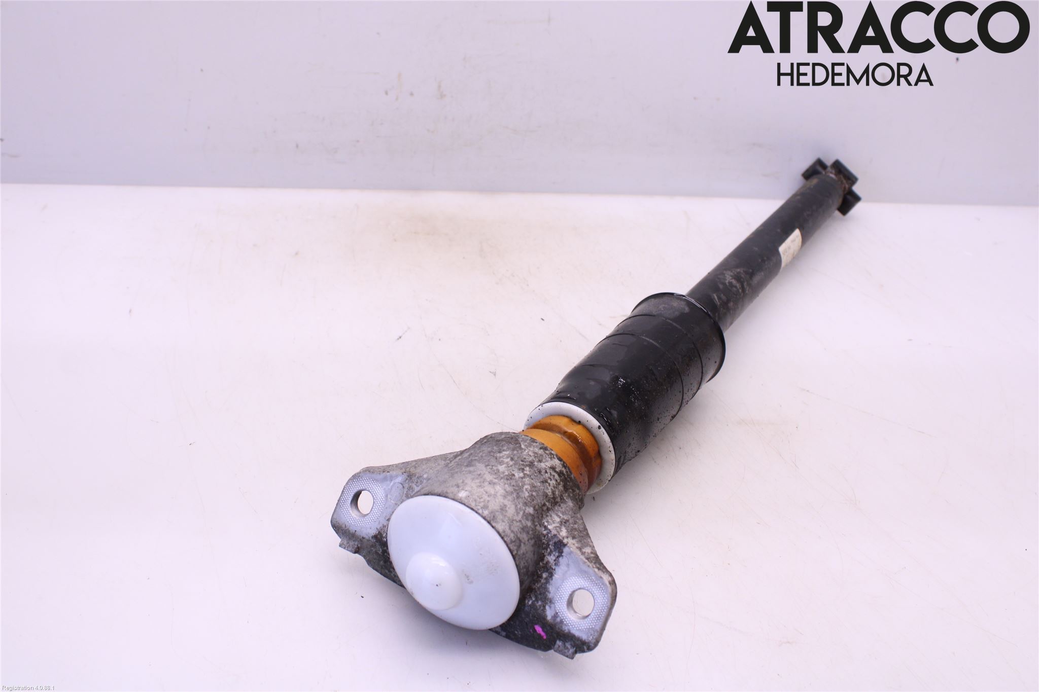 Audi A6 F2/C8 19- Stötdämpare Bak