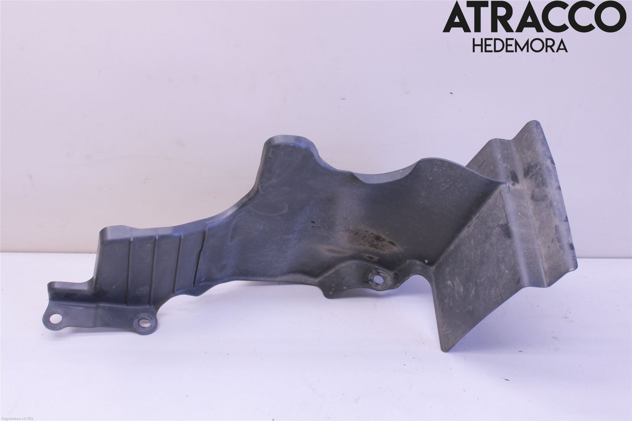 Fiat FULLBACK 16-19 Deflektor Plåt-Plast Kylning