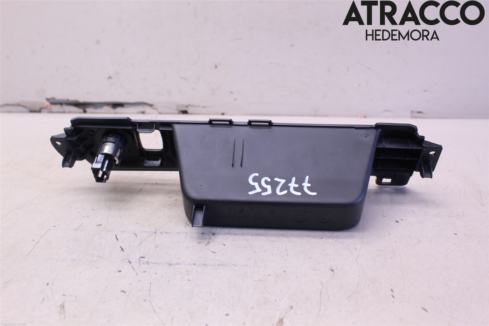 Peugeot EXPERT/E-EXPERT 17- Instrumentbräda Förvaringsfack