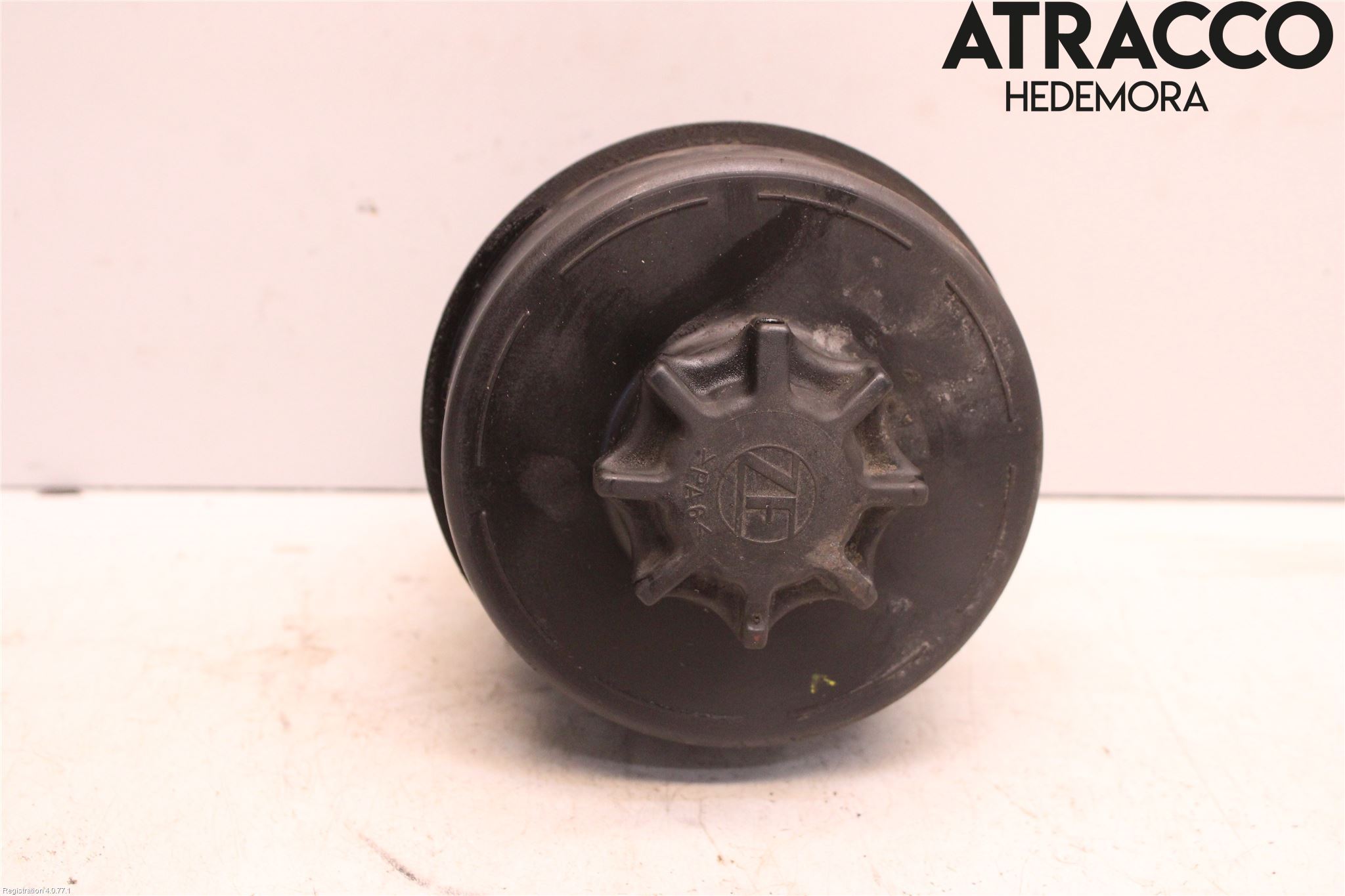 Iveco DAILY 14->> Styrservooljebehållare