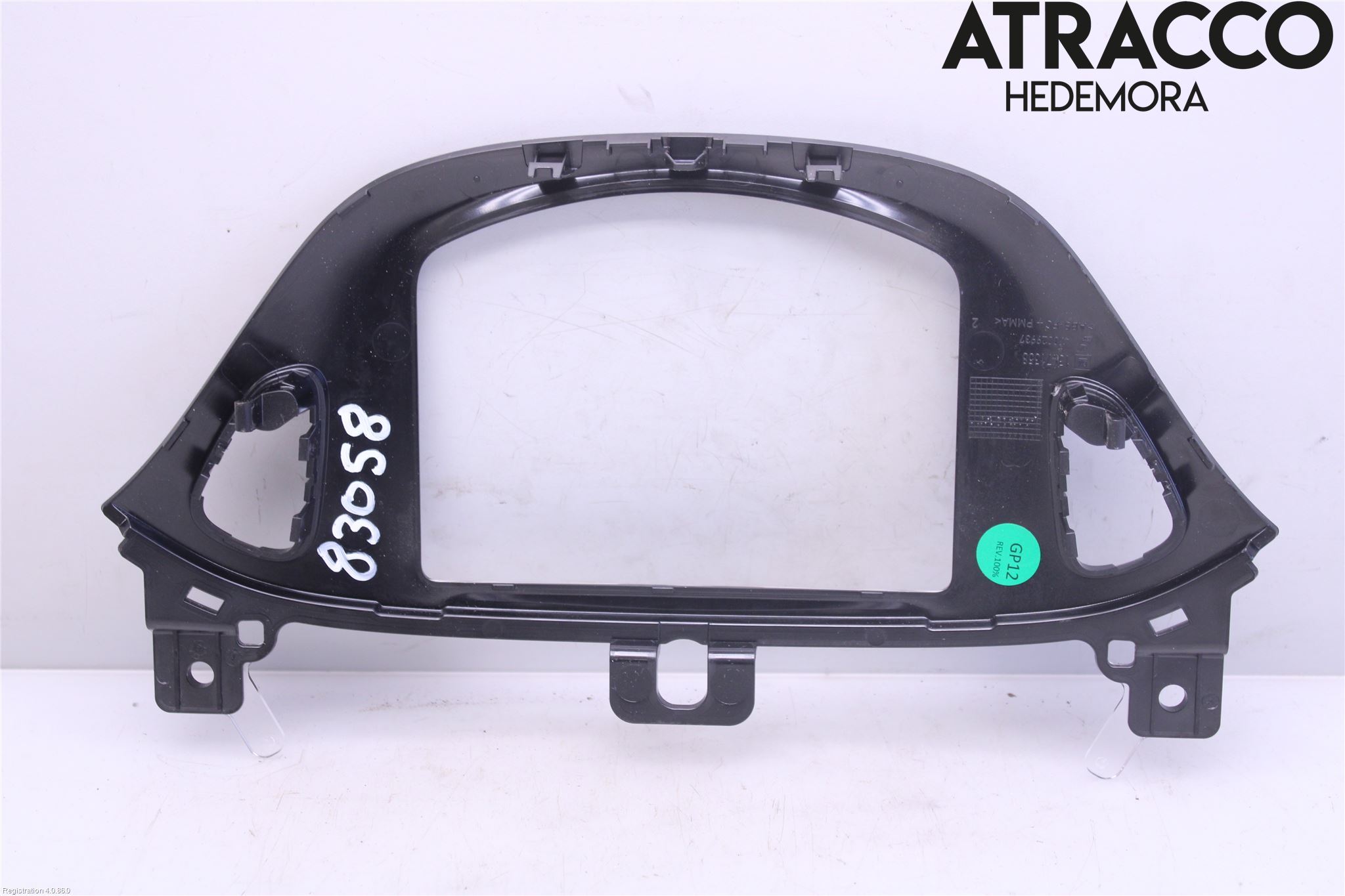 Opel CORSA E 15-19 Instrument-Radio Sarg