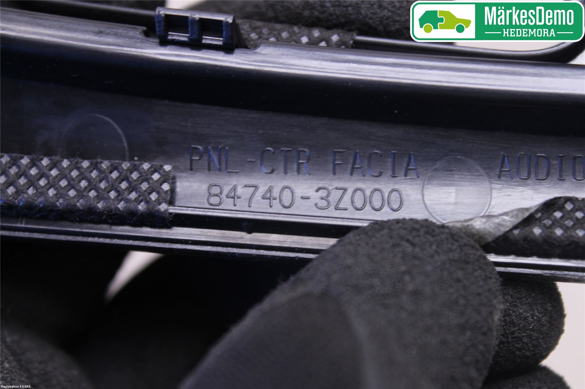 Hyundai i40 08-15 Instrument-Radio Sarg