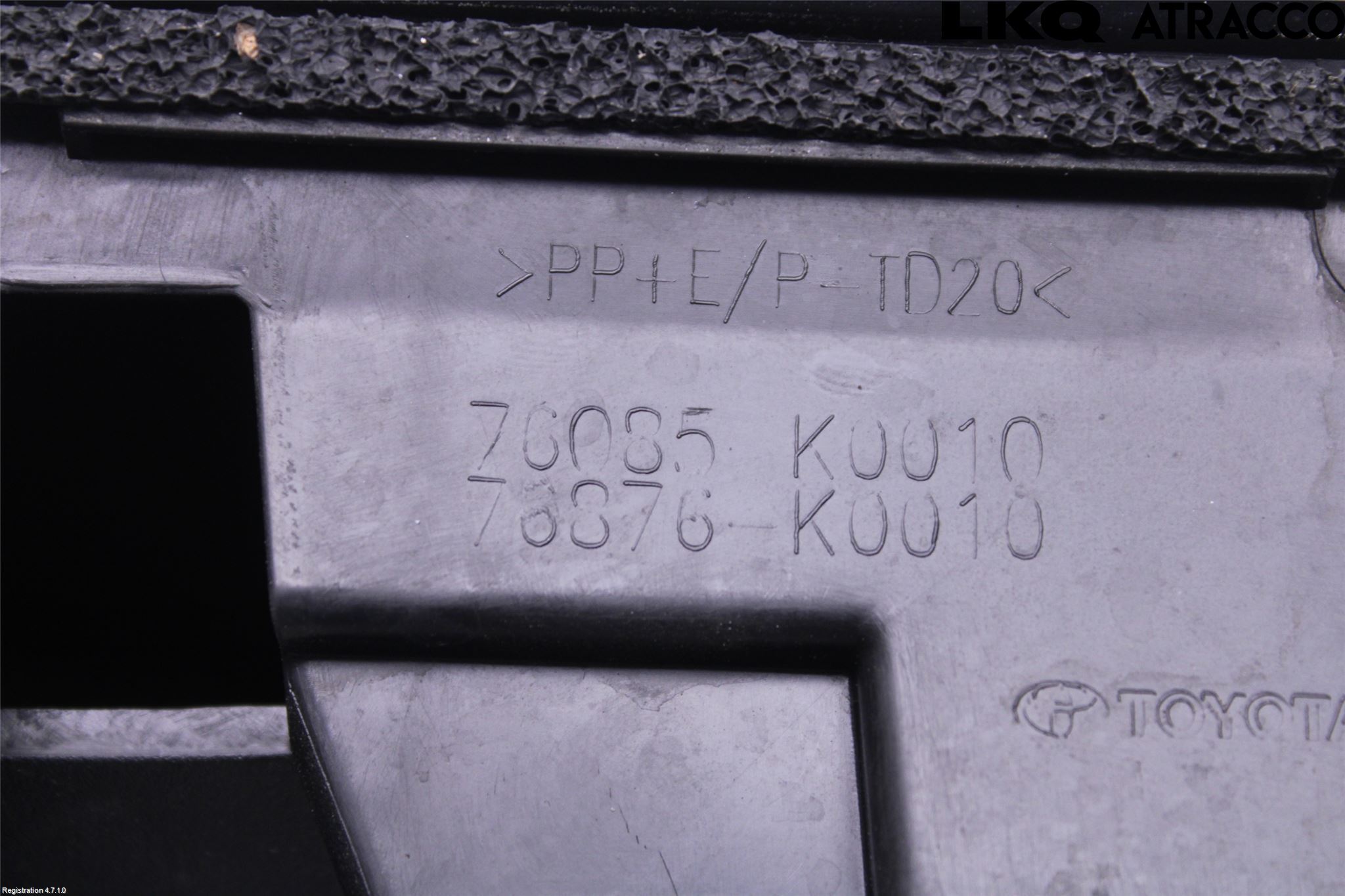 Toyota YARIS XP21 20- Spoiler Baklucka