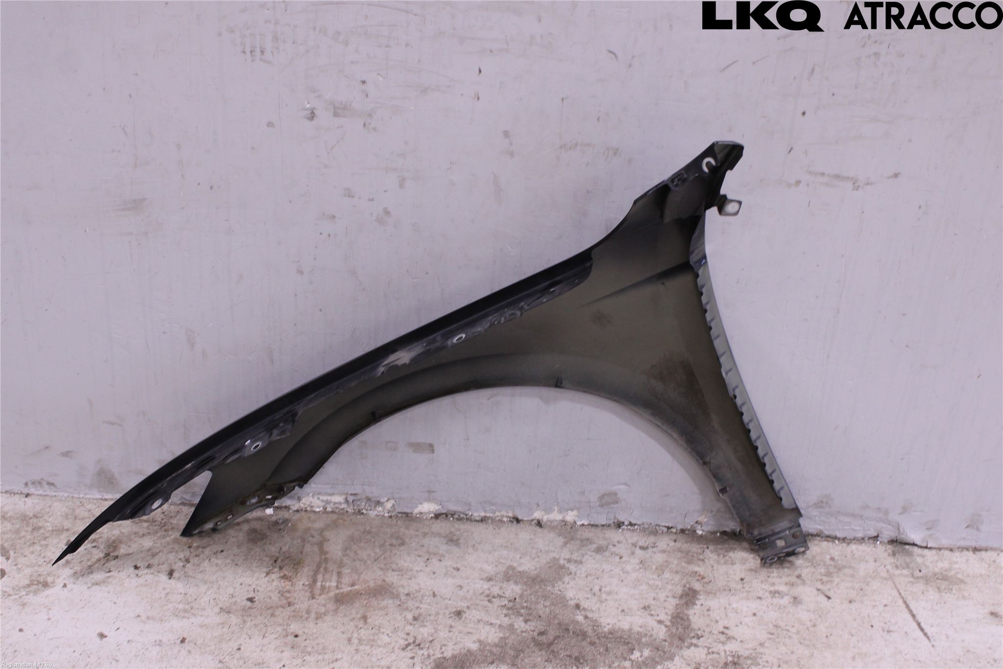Volkswagen VW PASSAT 15-19 Skärm Fram Höger