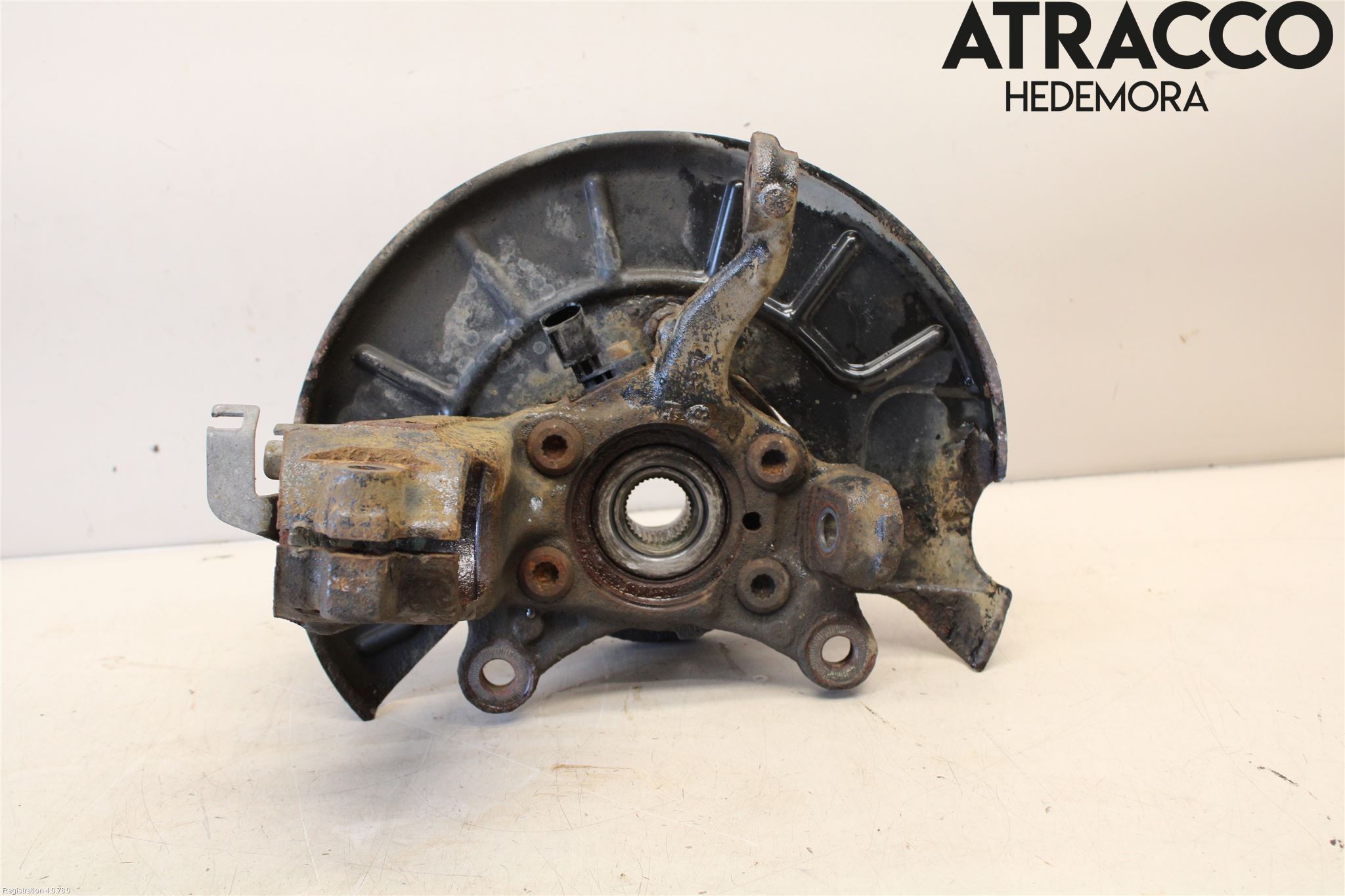 Audi Q3 8U 12-18 Styrspindel Lagerhus Hö