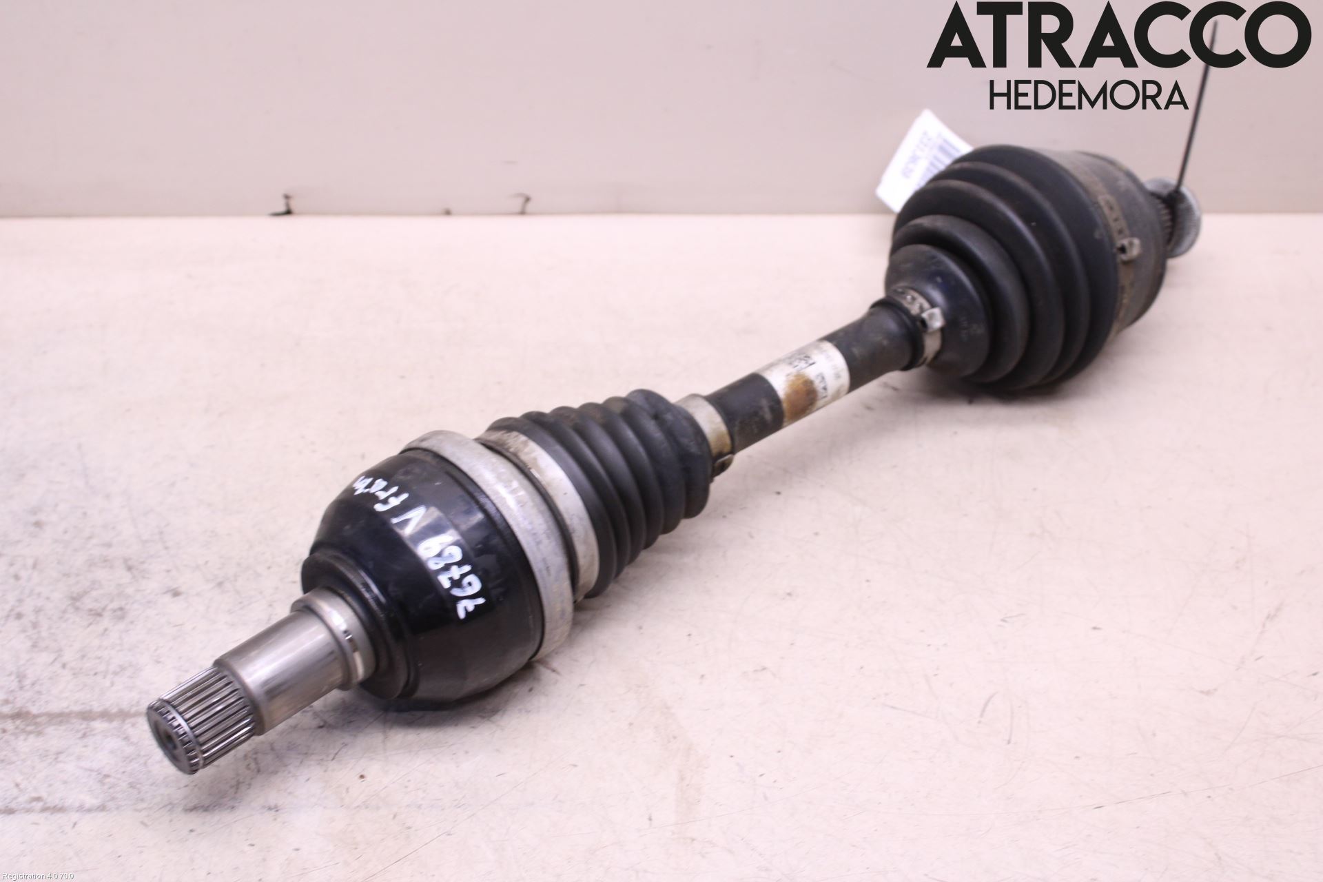 Mercedes-Benz MB CLA-KLASS (C117/X117) 13-19 Drivaxel Fram Vänster