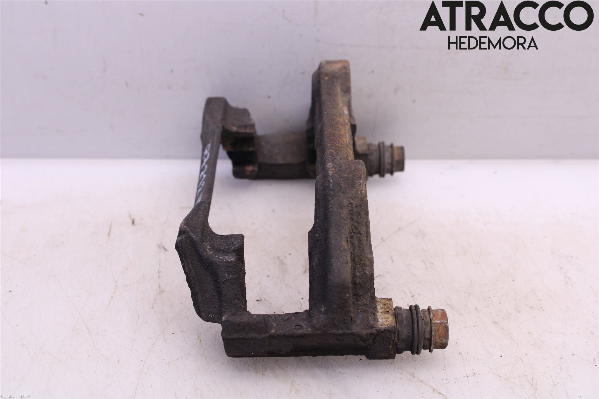 Renault TRAFIC/E-TECH 15- Bromsokshållare