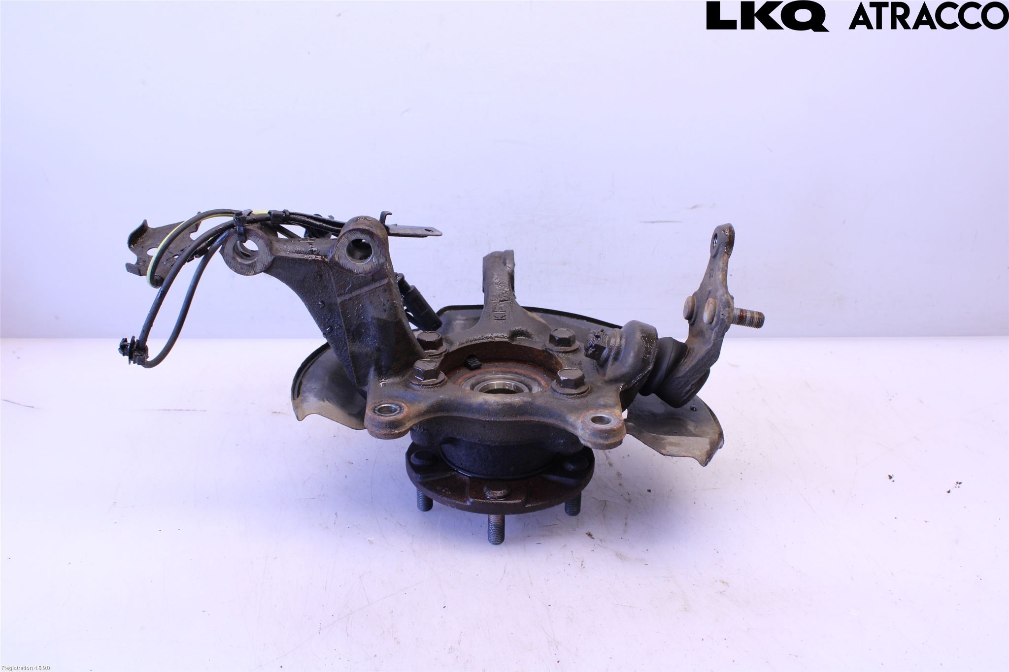 Toyota AVENSIS 16-18 Styrspindel Lagerhus Hö