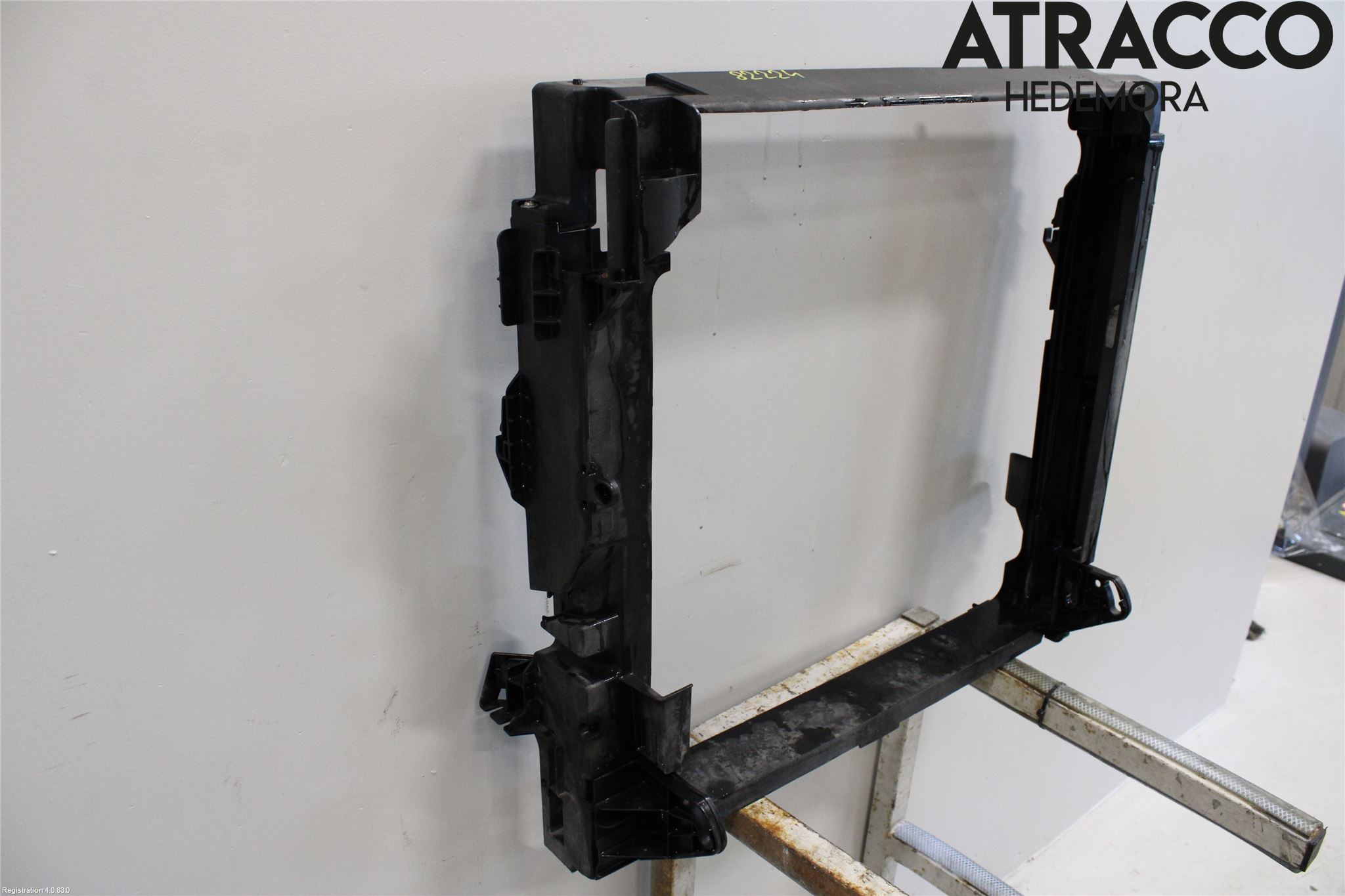 BMW X5 F15 13-18 Kylarfäste-Ram-Balk