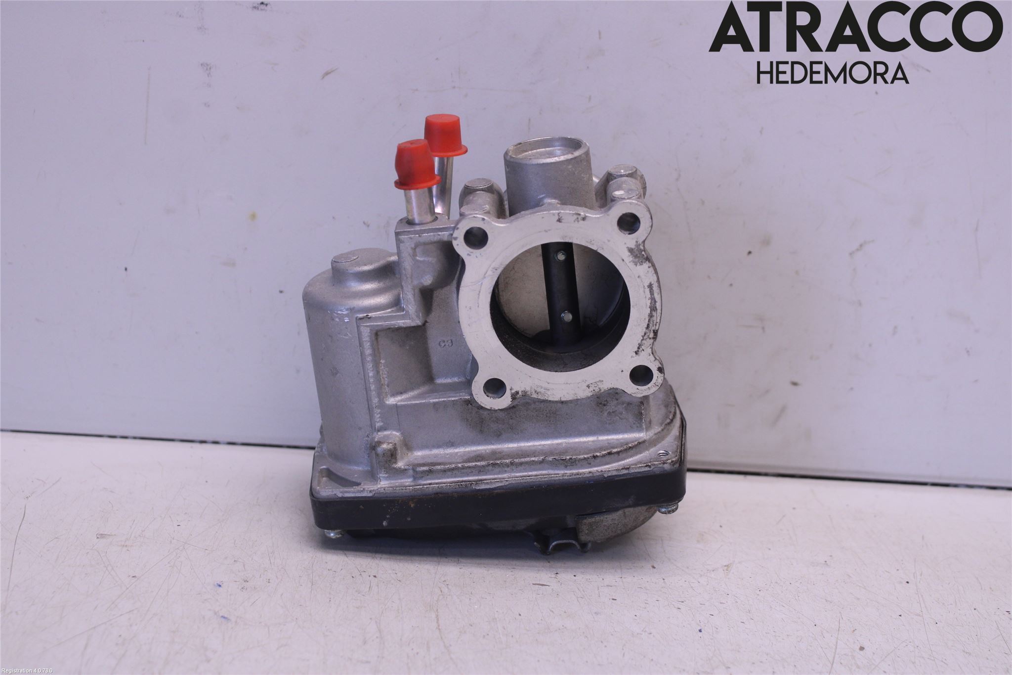 Mitsubishi SPACE STAR 13- Injspjällhus