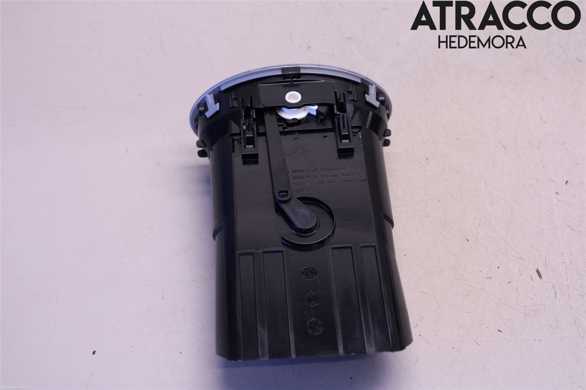 Ford FOCUS     04-07 Defrosterkanal-Munstycke