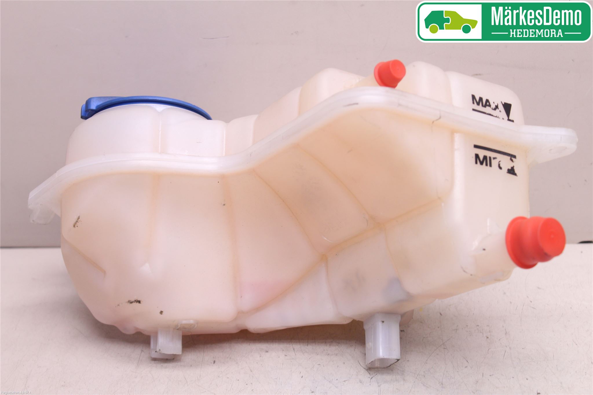Volkswagen VW GOLF V 04-09 Expansionstank