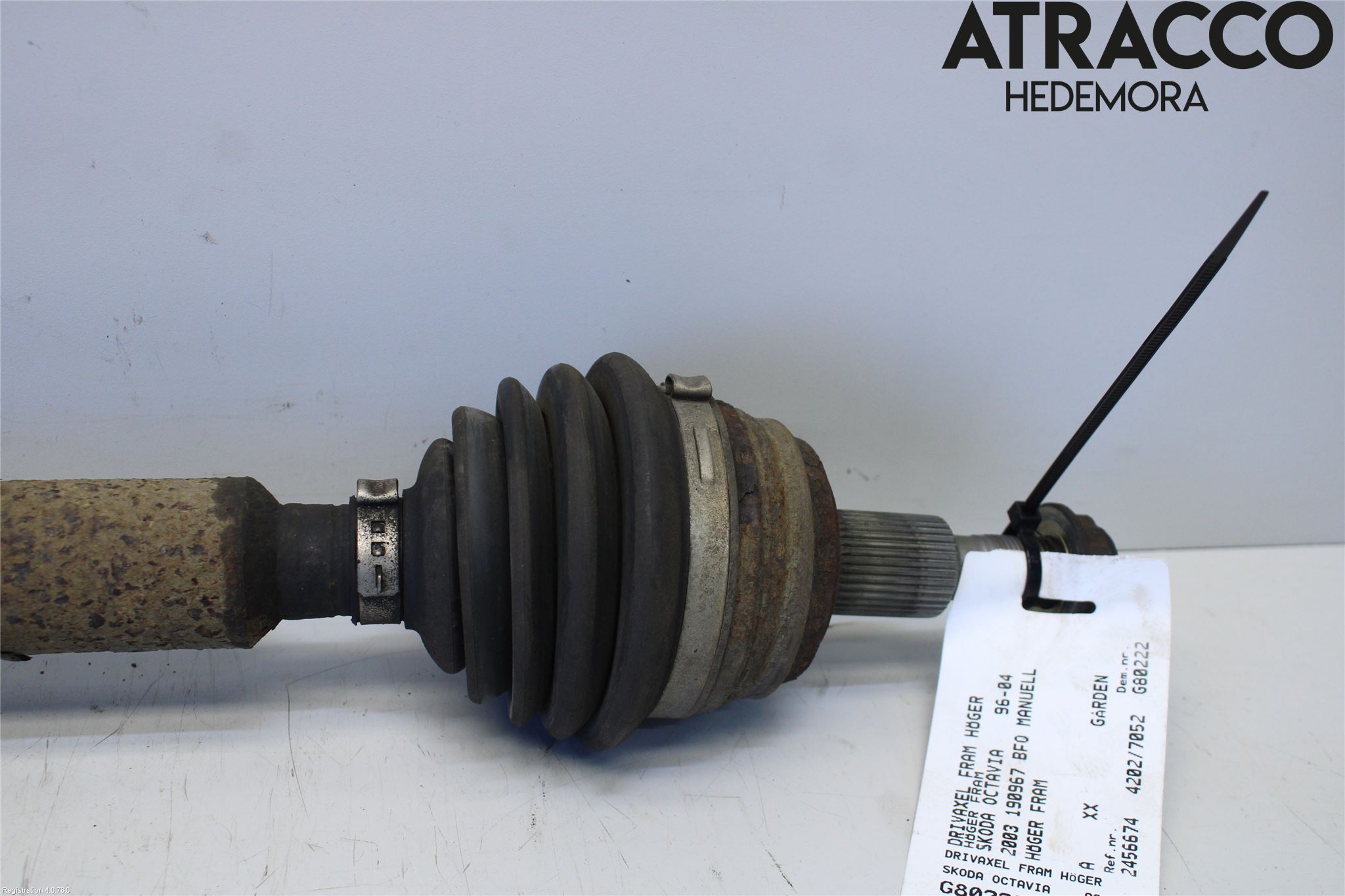 Skoda OCTAVIA (1U) 96-11 Drivaxel Fram Höger