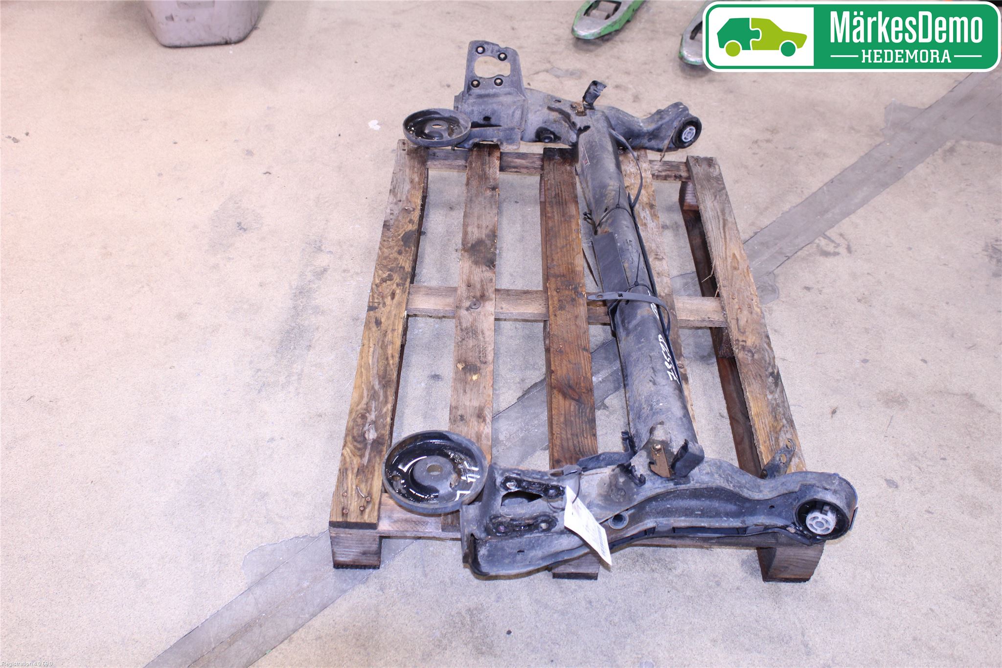 Peugeot PARTNER 16-18 Bakaxel