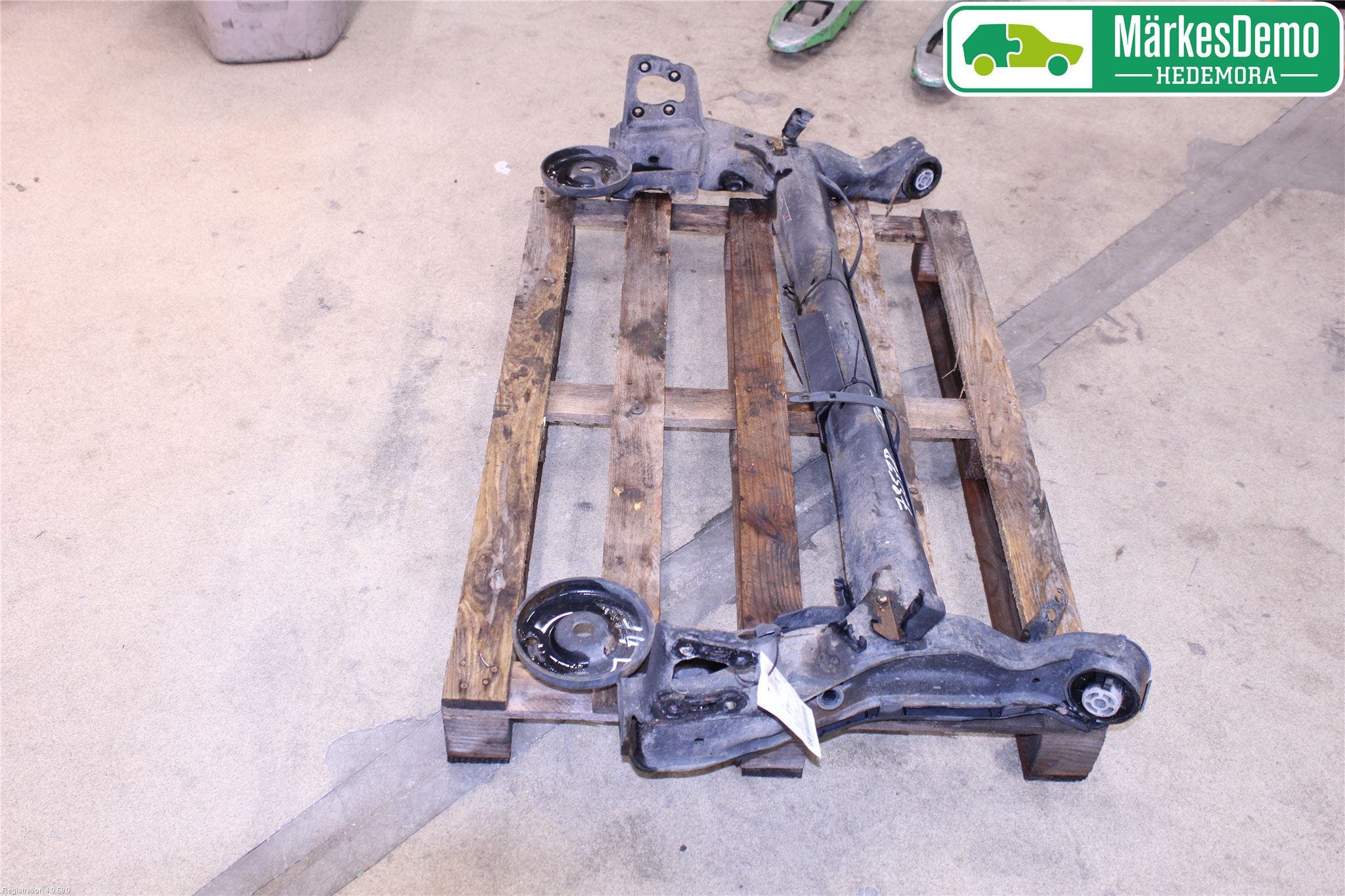 Peugeot PARTNER 16-18 Bakaxel