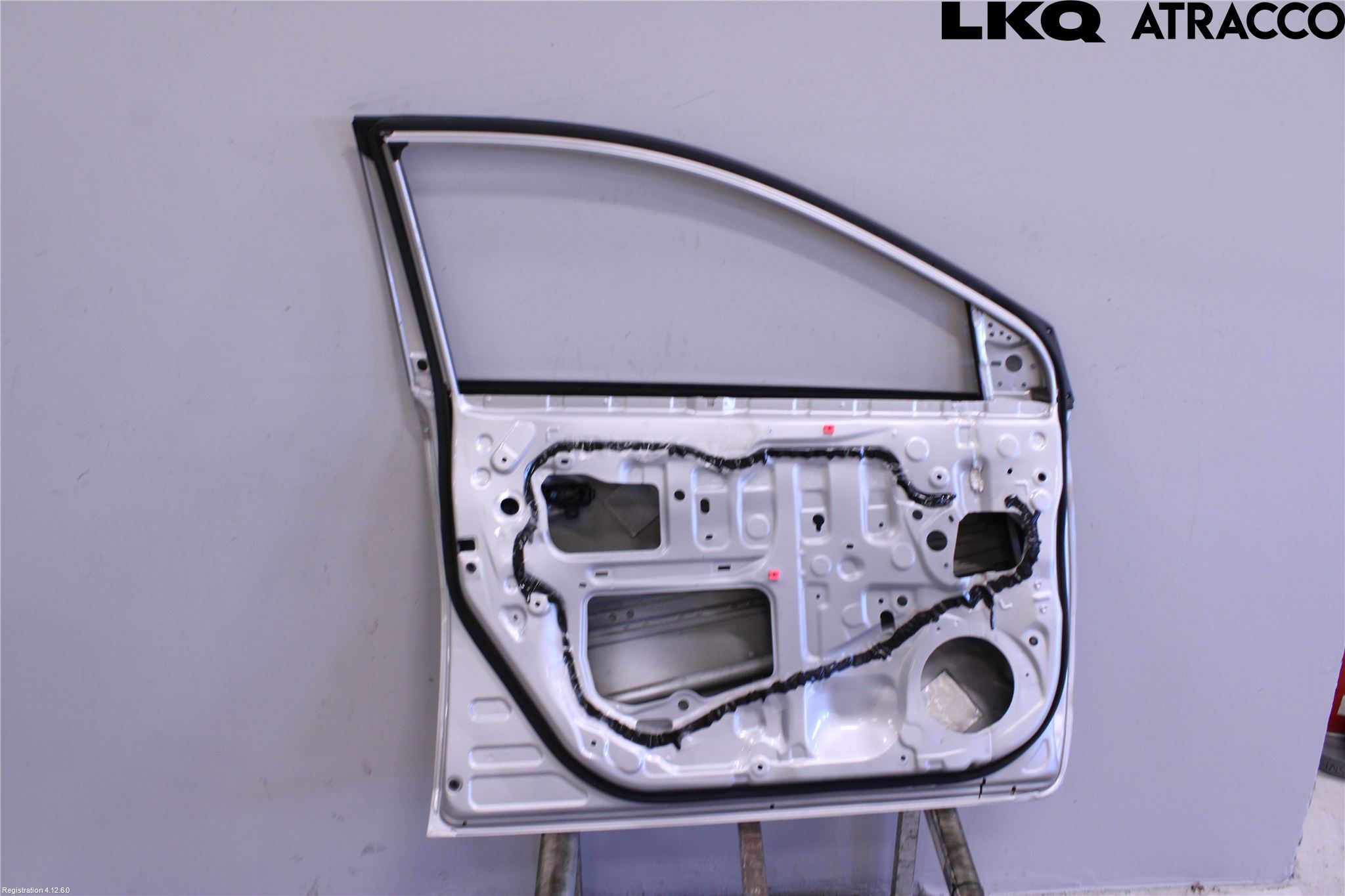 Toyota AURIS 13-19 Dörr Fram Vänster