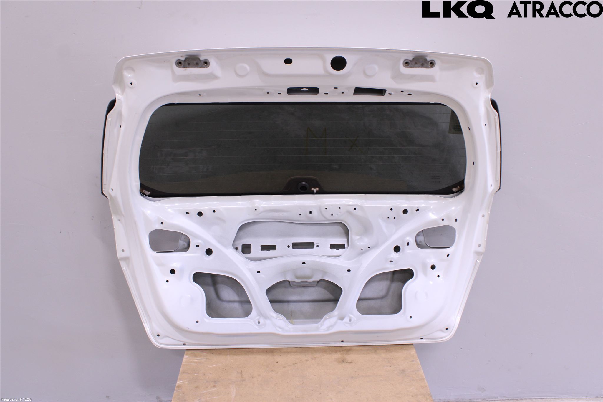 Toyota AURIS 13-19 Baklucka Kombi
