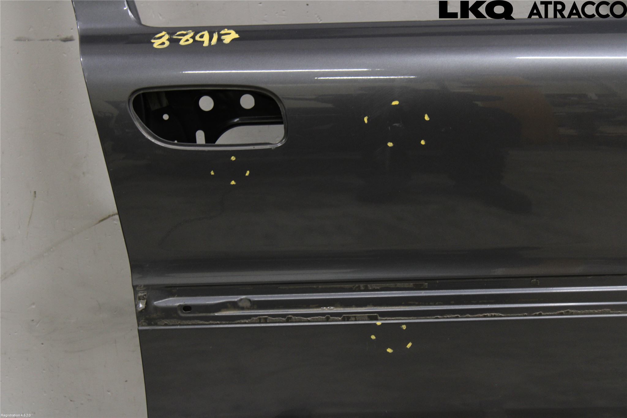 Volvo V70 00-04 Dörr Fram Höger