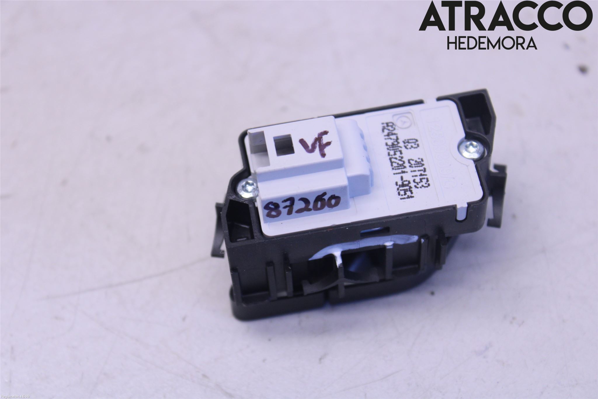 Mercedes-Benz MB GLA-KLASS (H247) 20- Strömställare Centrallås