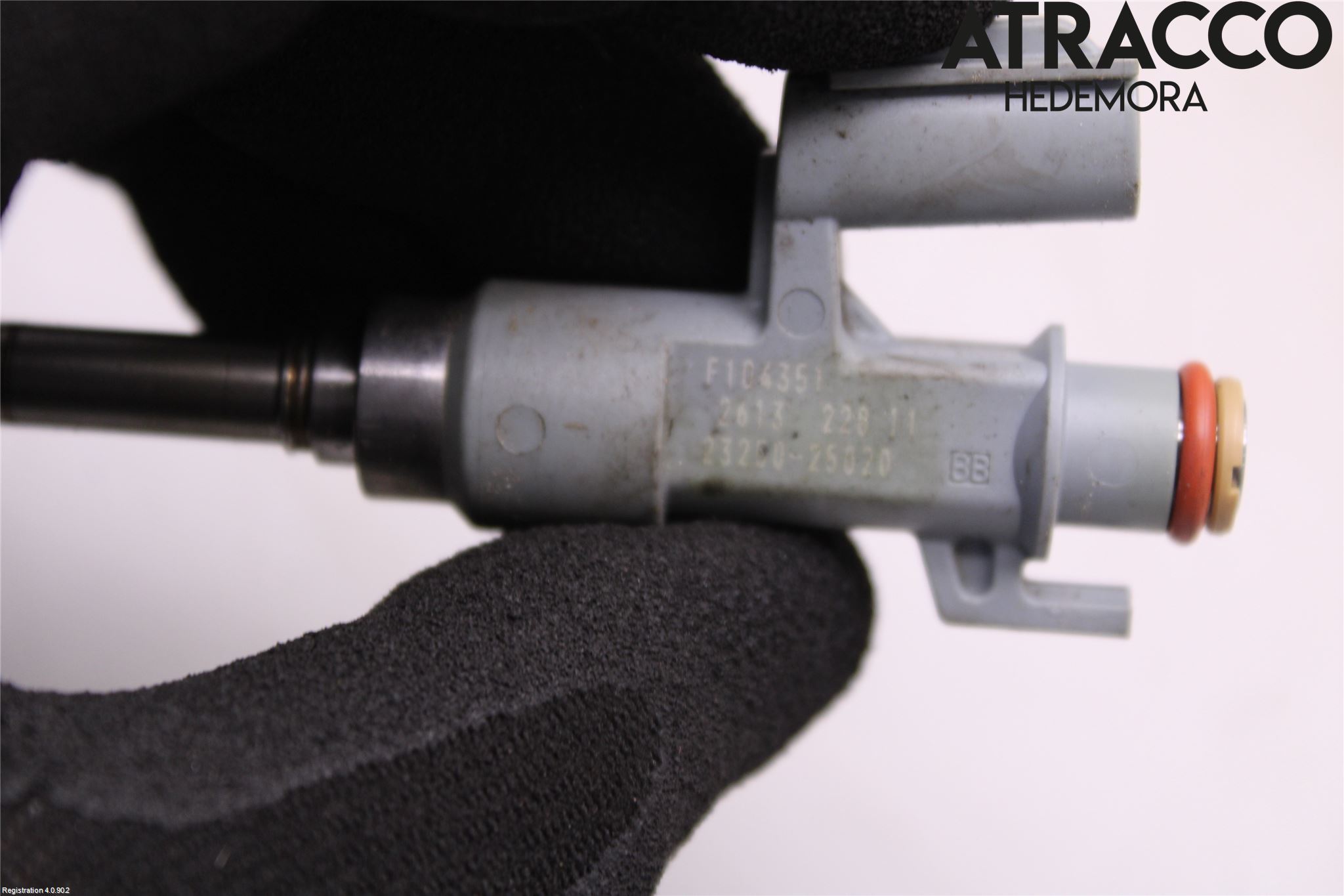 Toyota RAV4 19- Injspridare