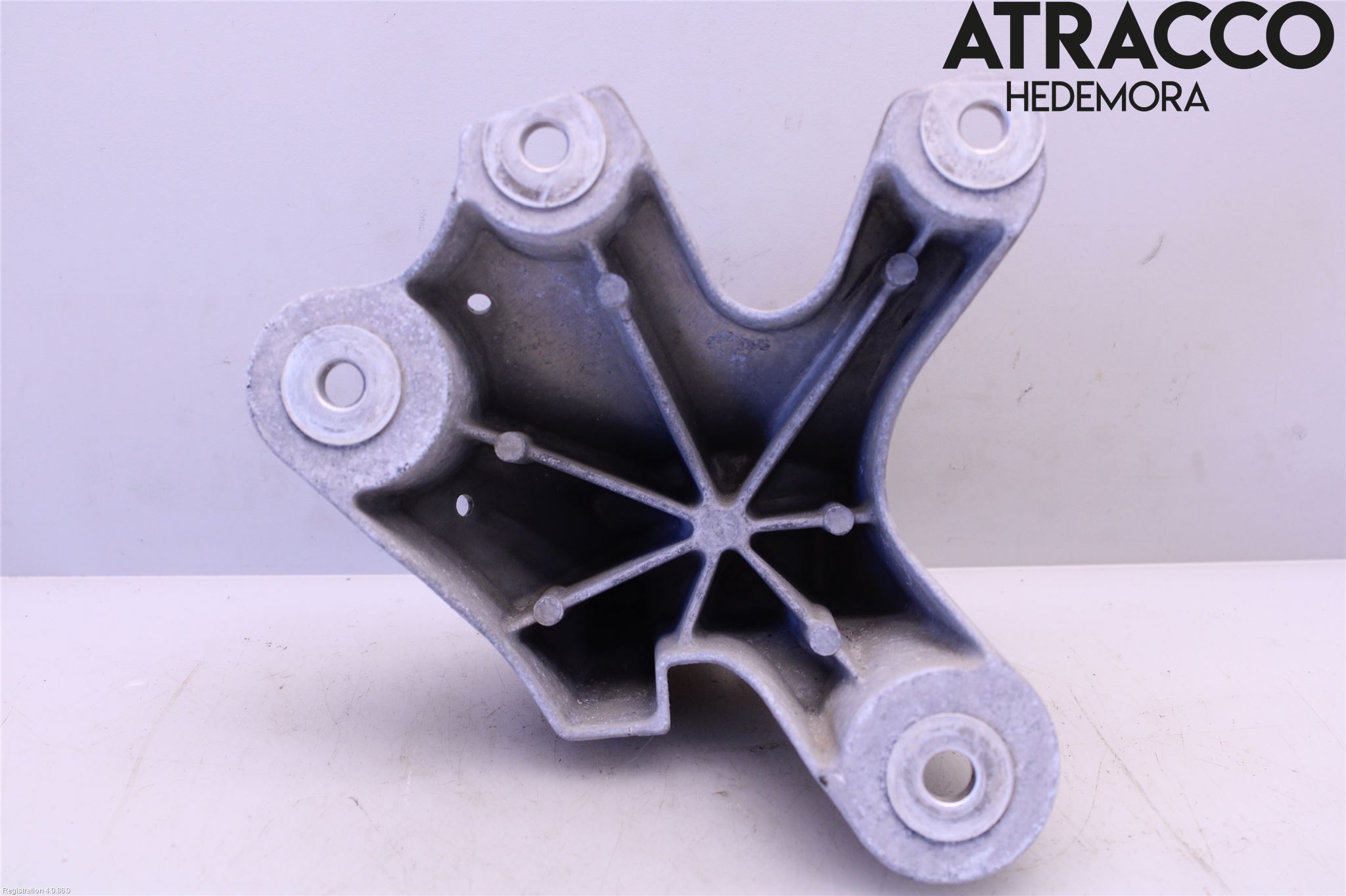 Chevrolet CAMARO Motorfäste