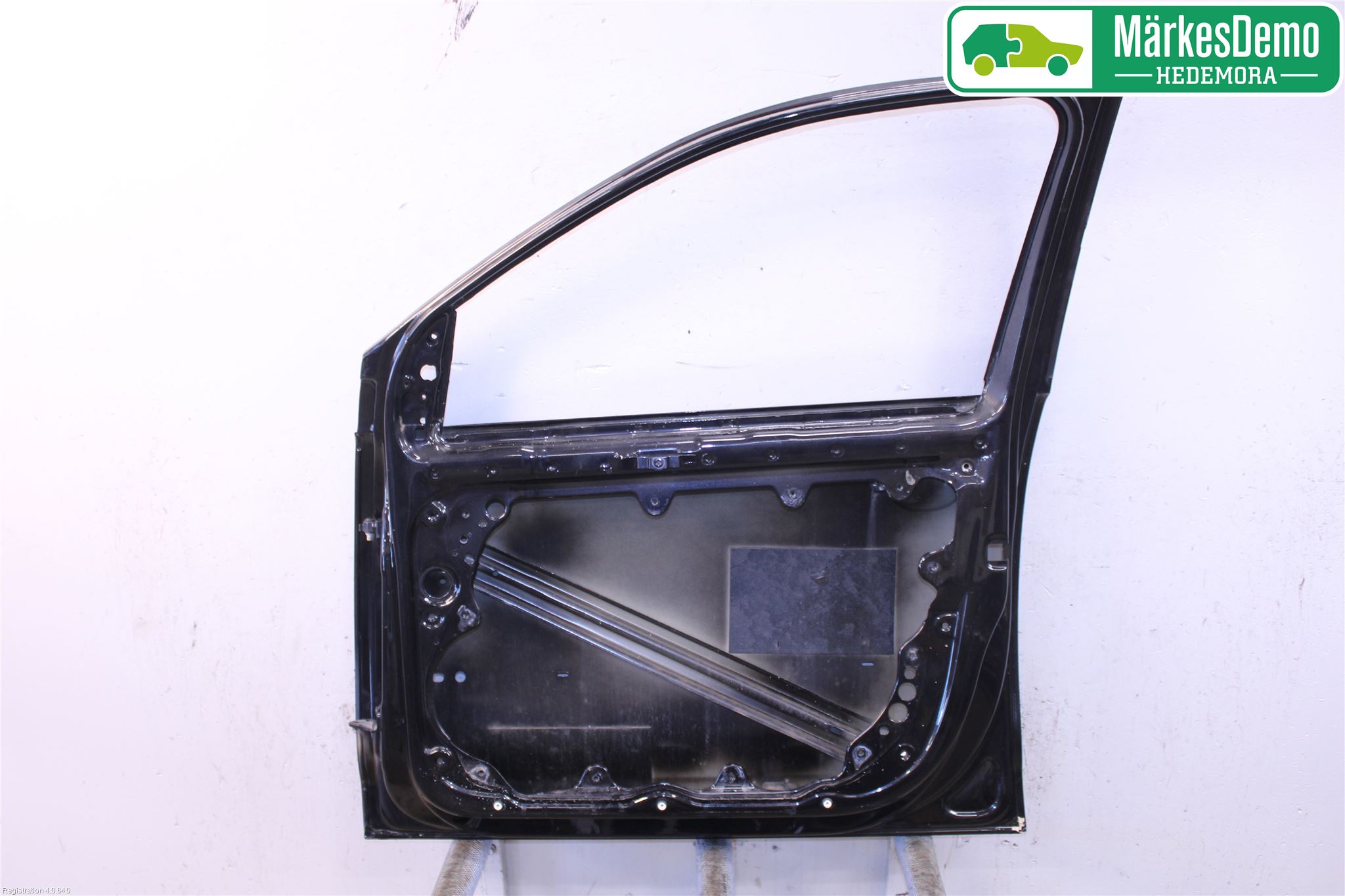 Volkswagen VW POLO 05-09 Dörr Fram Höger