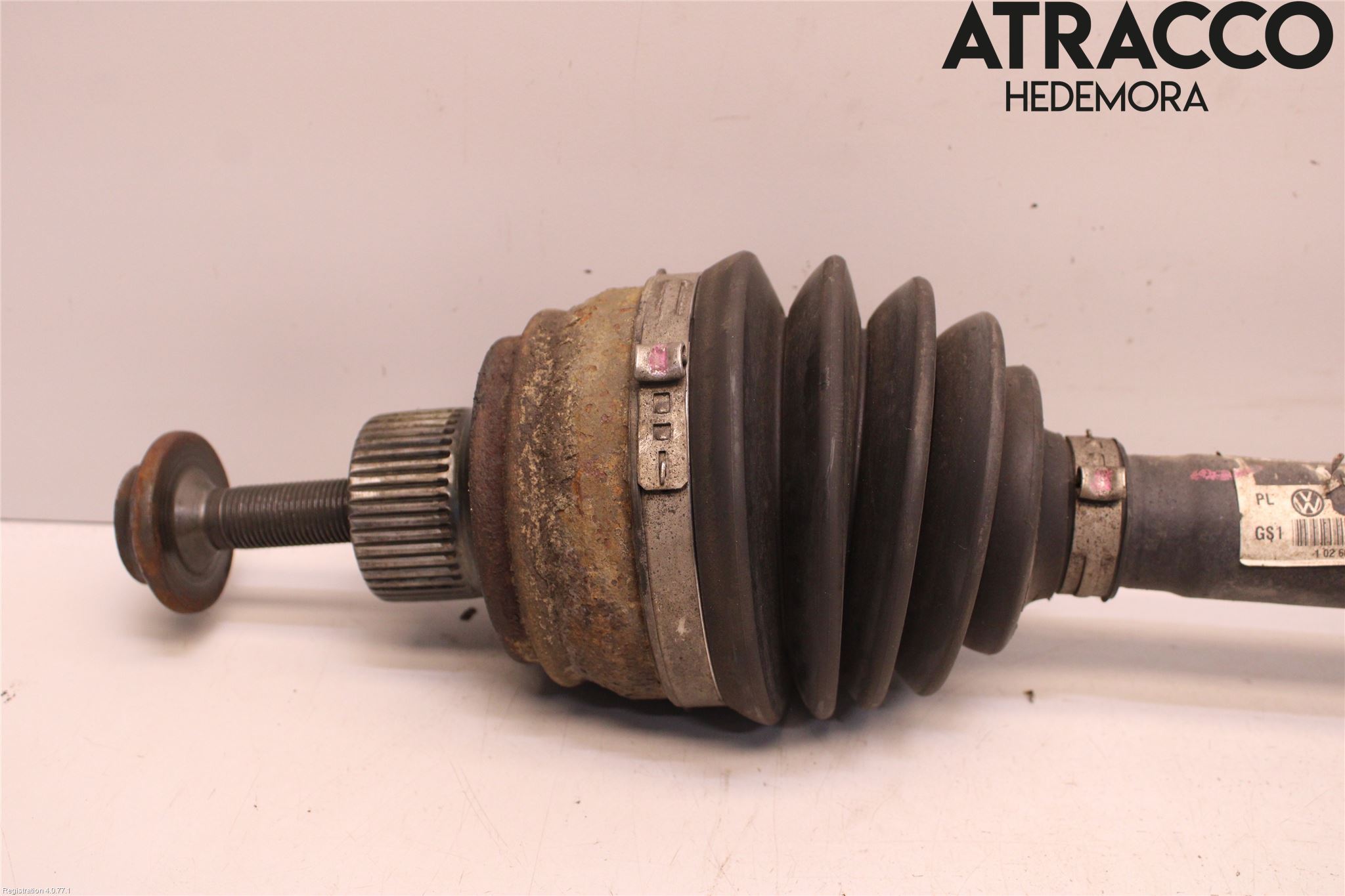 Audi A4 12-15 Drivaxel Fram Vänster