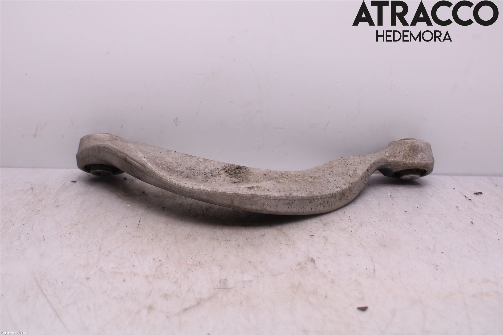 Audi A4 12-15 Bärarm Bak Övre Vänster