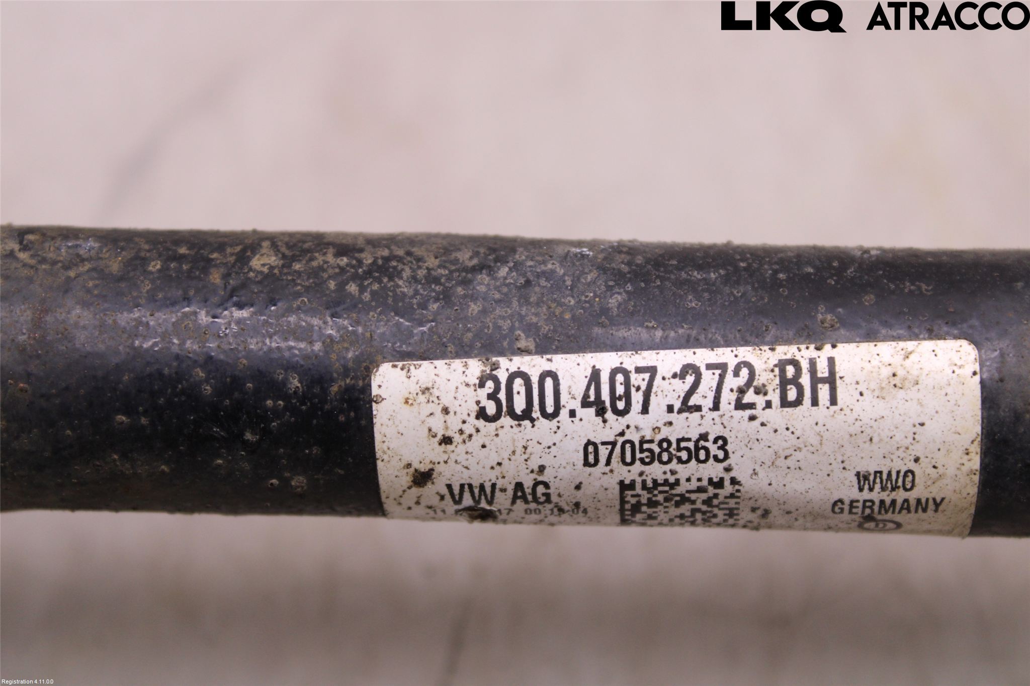 Volkswagen VW TIGUAN 16-24 Drivaxel Fram Höger