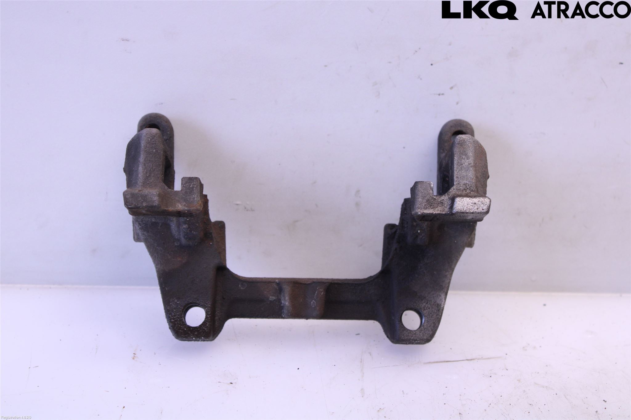 Volvo XC60 18- Bromsokshållare