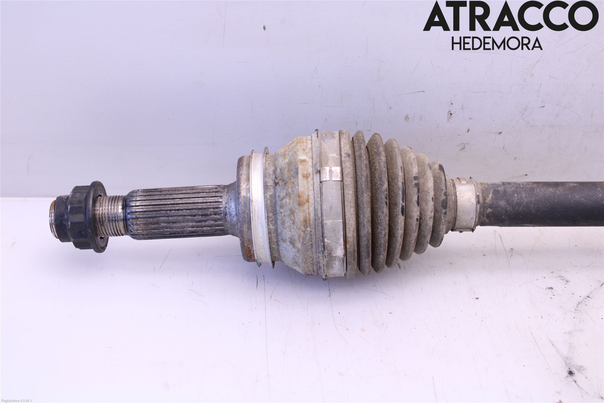 Toyota RAV4 19- Drivaxel Bak Höger