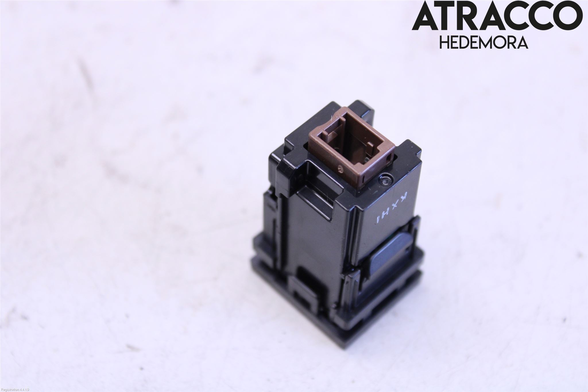 Toyota COROLLA CROSS XG10 22- Usb Connection