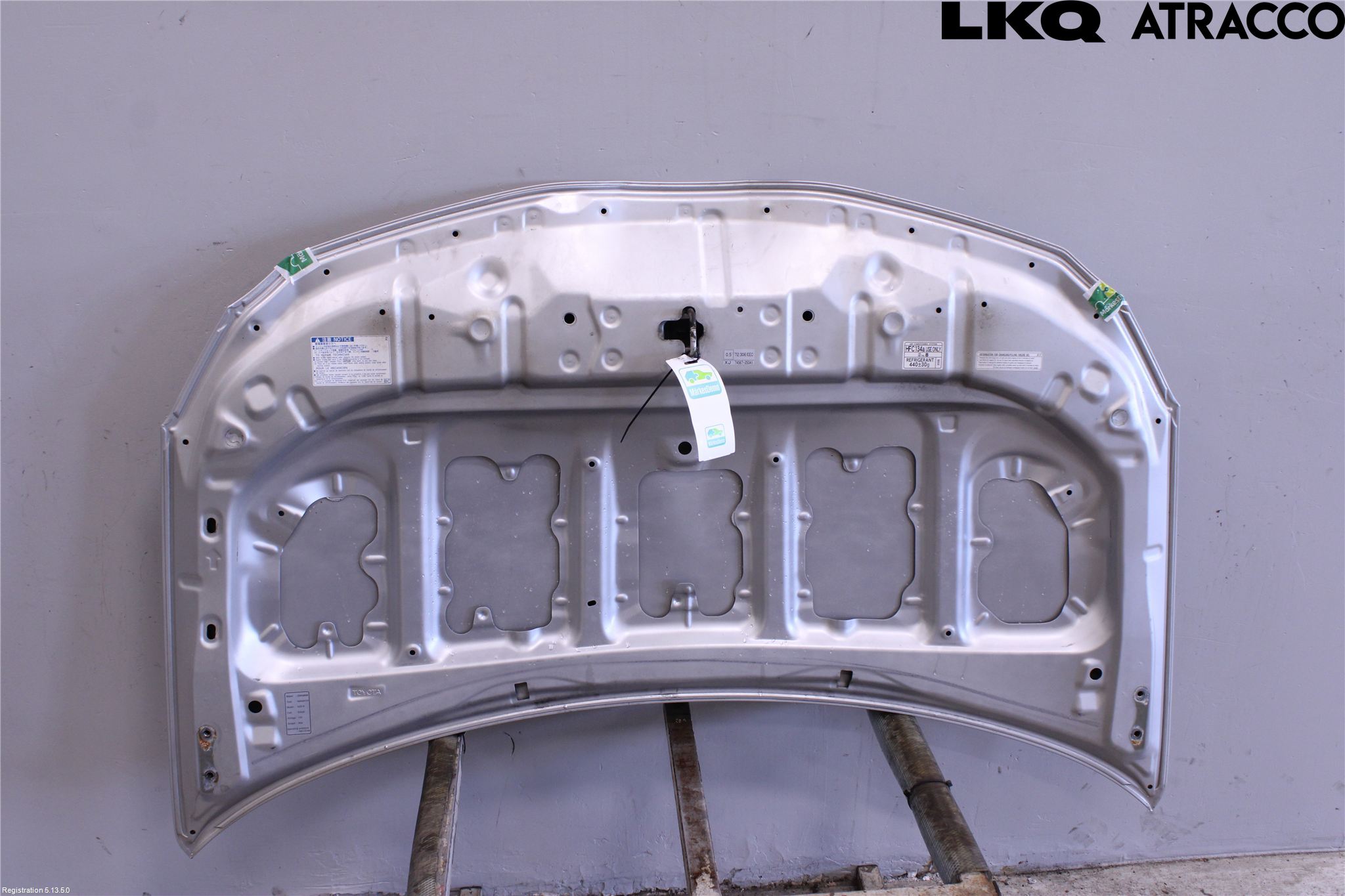 Toyota AURIS 10-12 Huv Fram