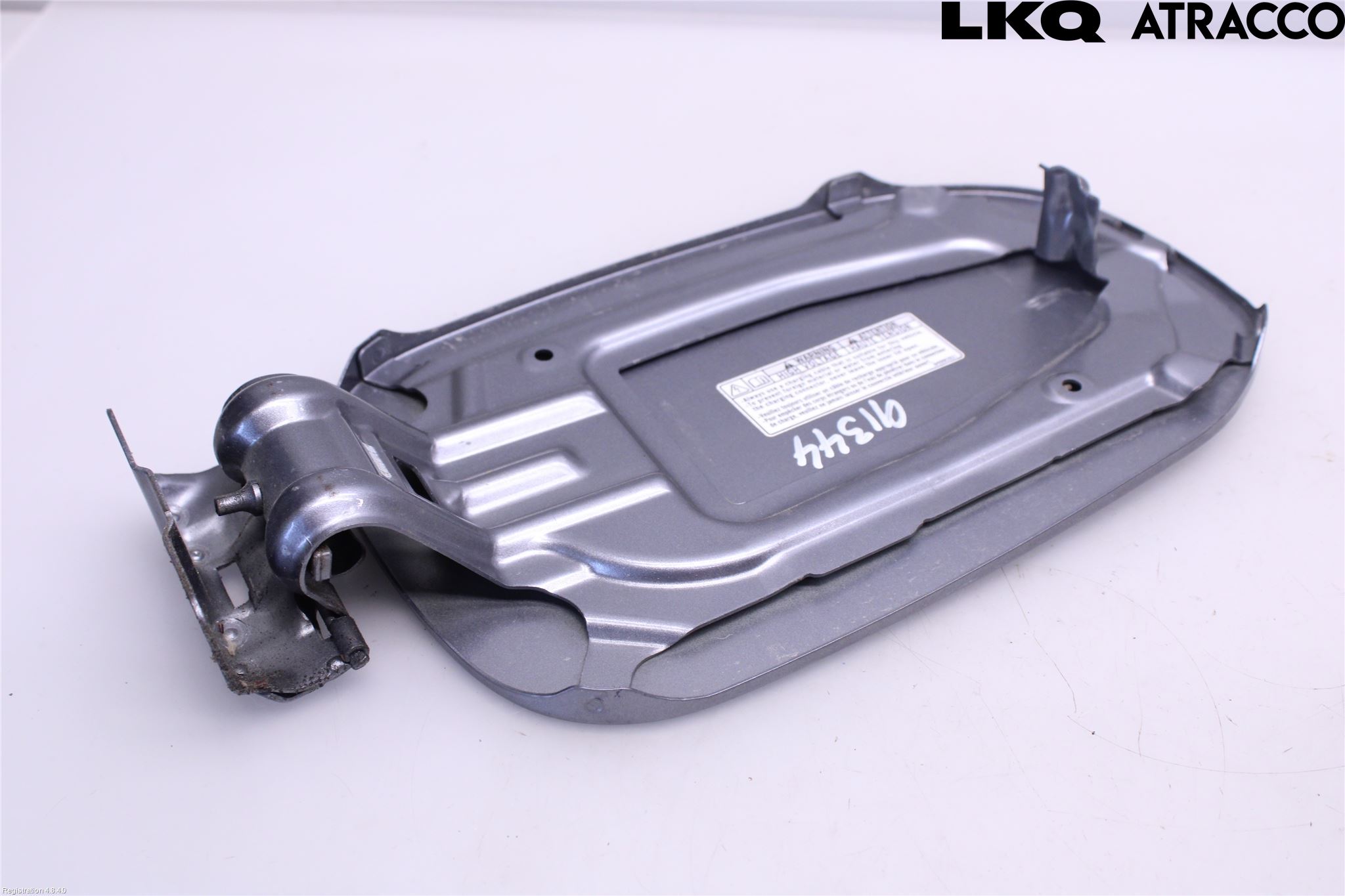 Mitsubishi OUTLANDER 13-21 Tanklucka