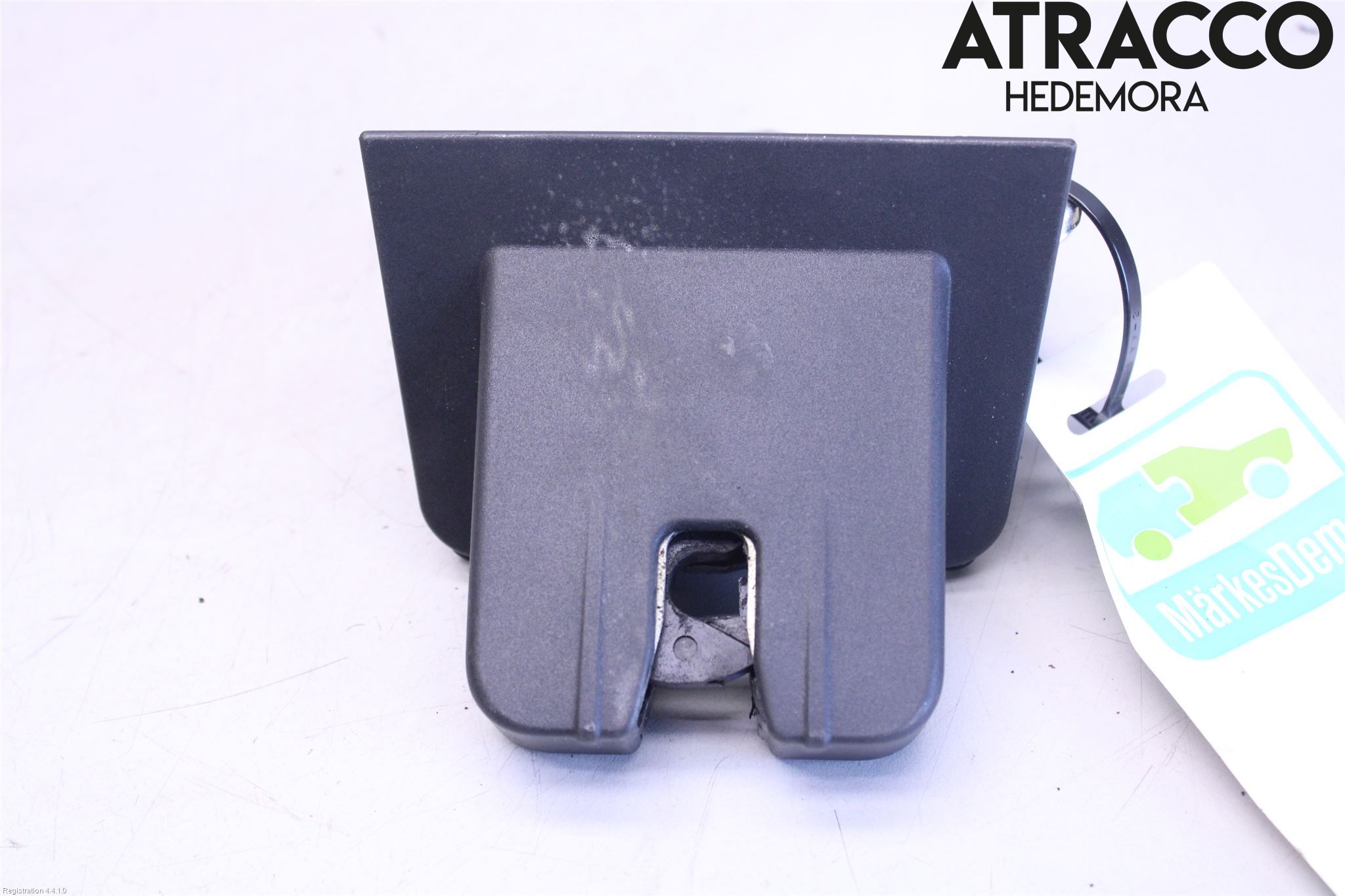 Audi Q2/SQ2 17- Låskista Baklucka