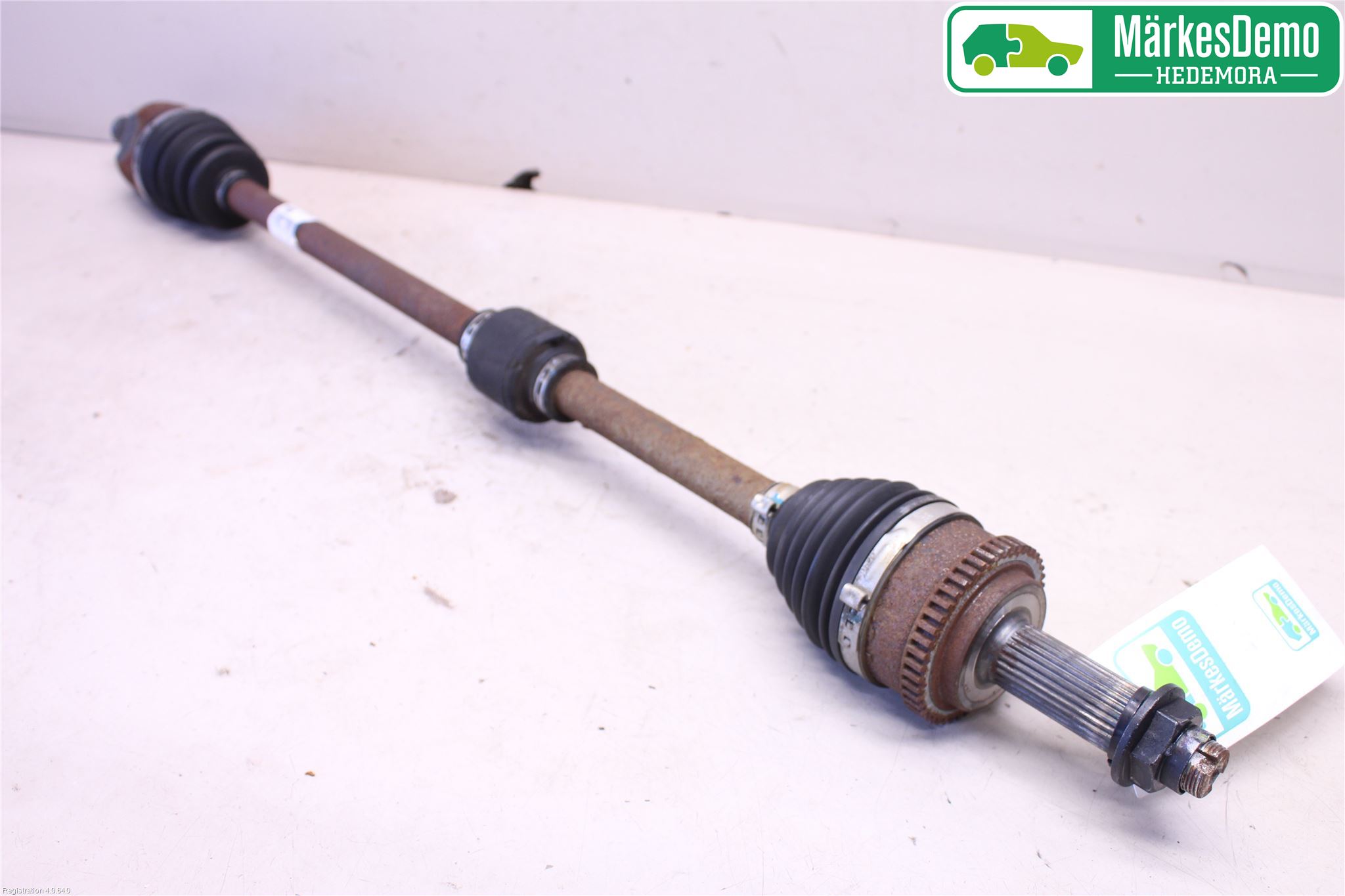 Kia VENGA 10-19 Drivaxel Fram Höger
