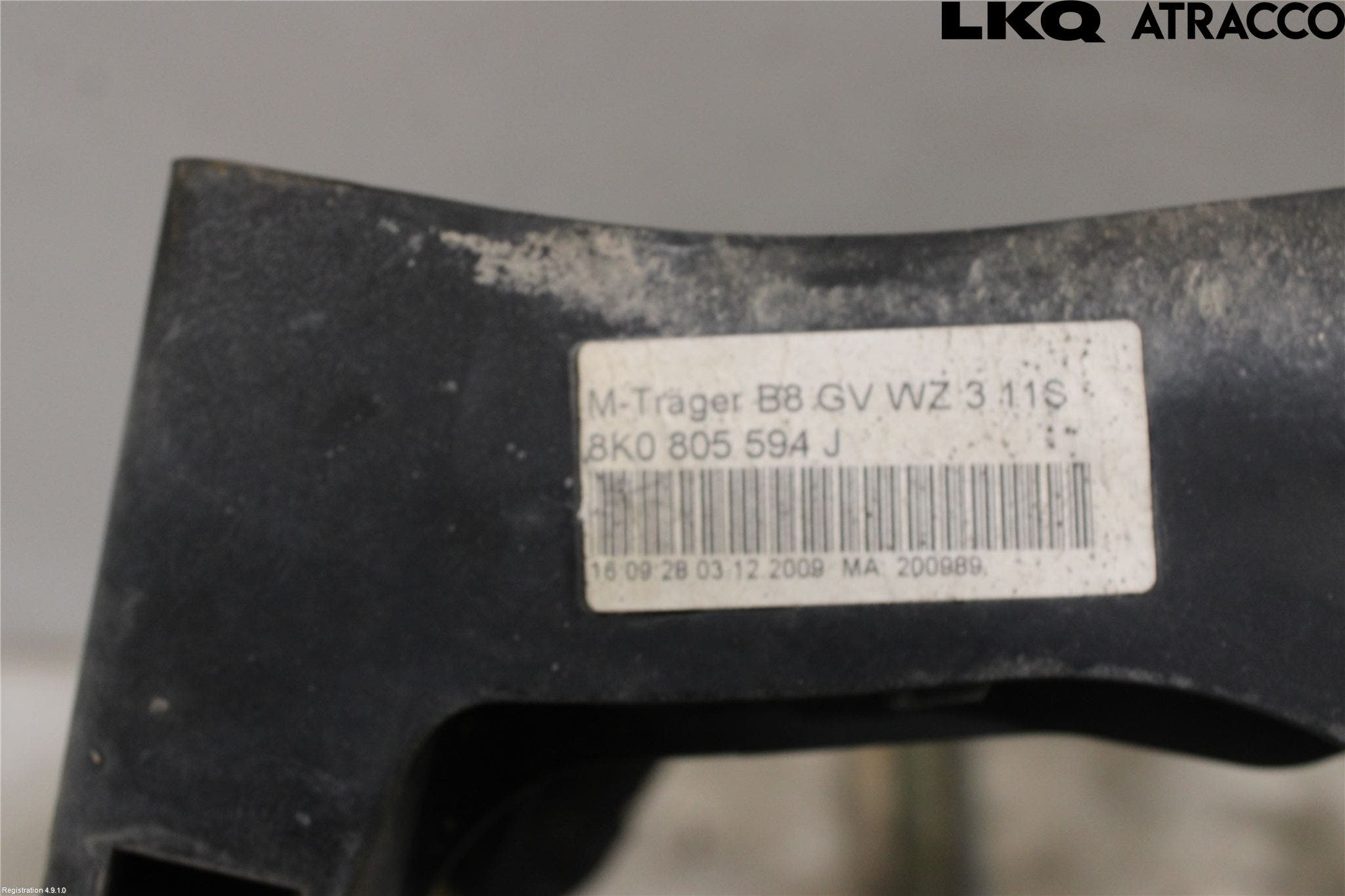 Audi A4/S4 08-11 Frontplåt