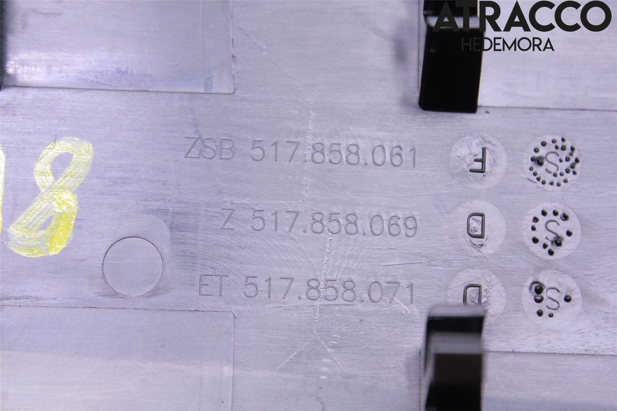 Volkswagen VW GOLF SPORTSVAN 15-20 Instrumentbräda Inlägg-Dekorlist