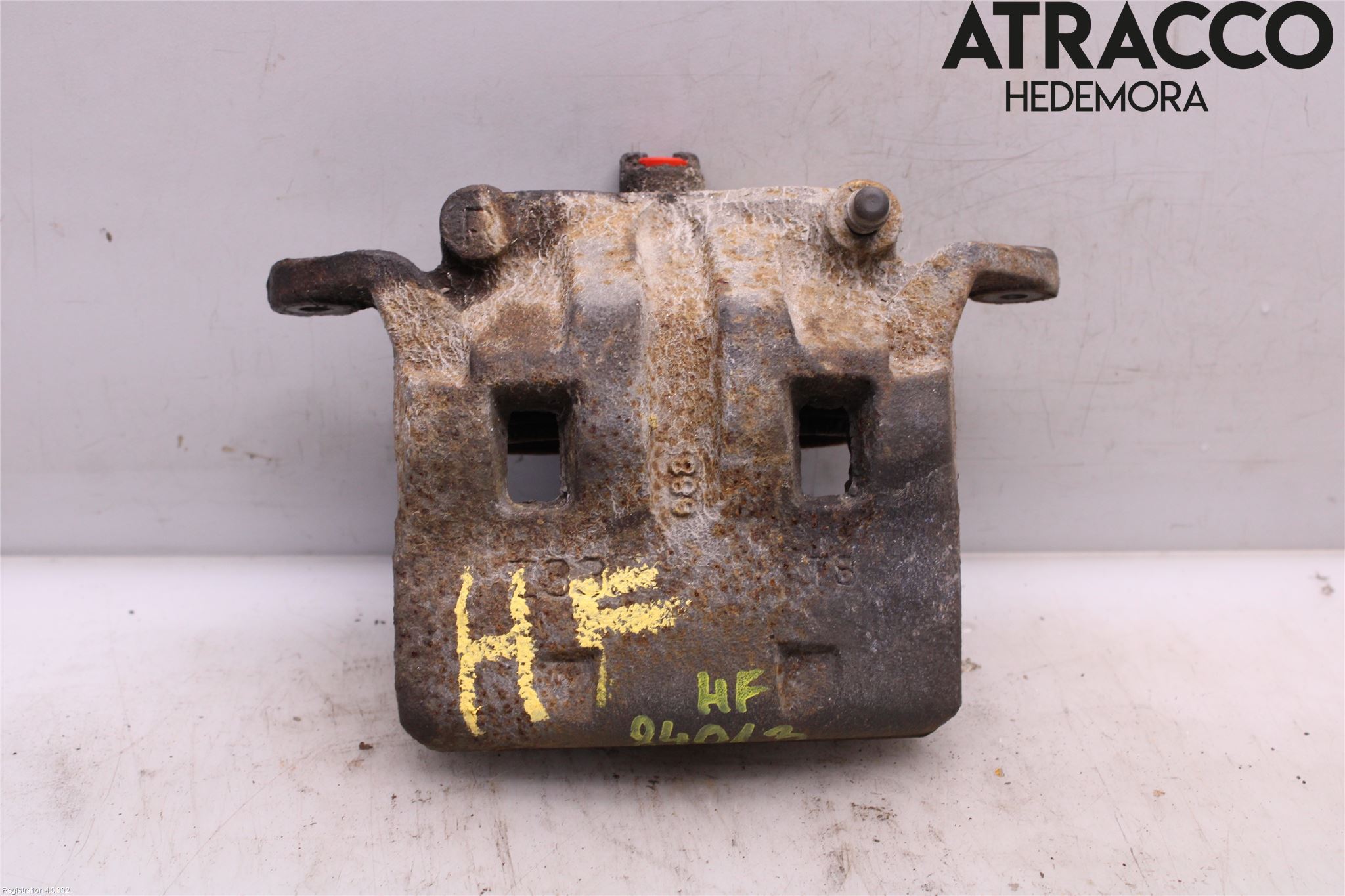 Nissan NAVARA 05-16 Bromsok Fram Höger