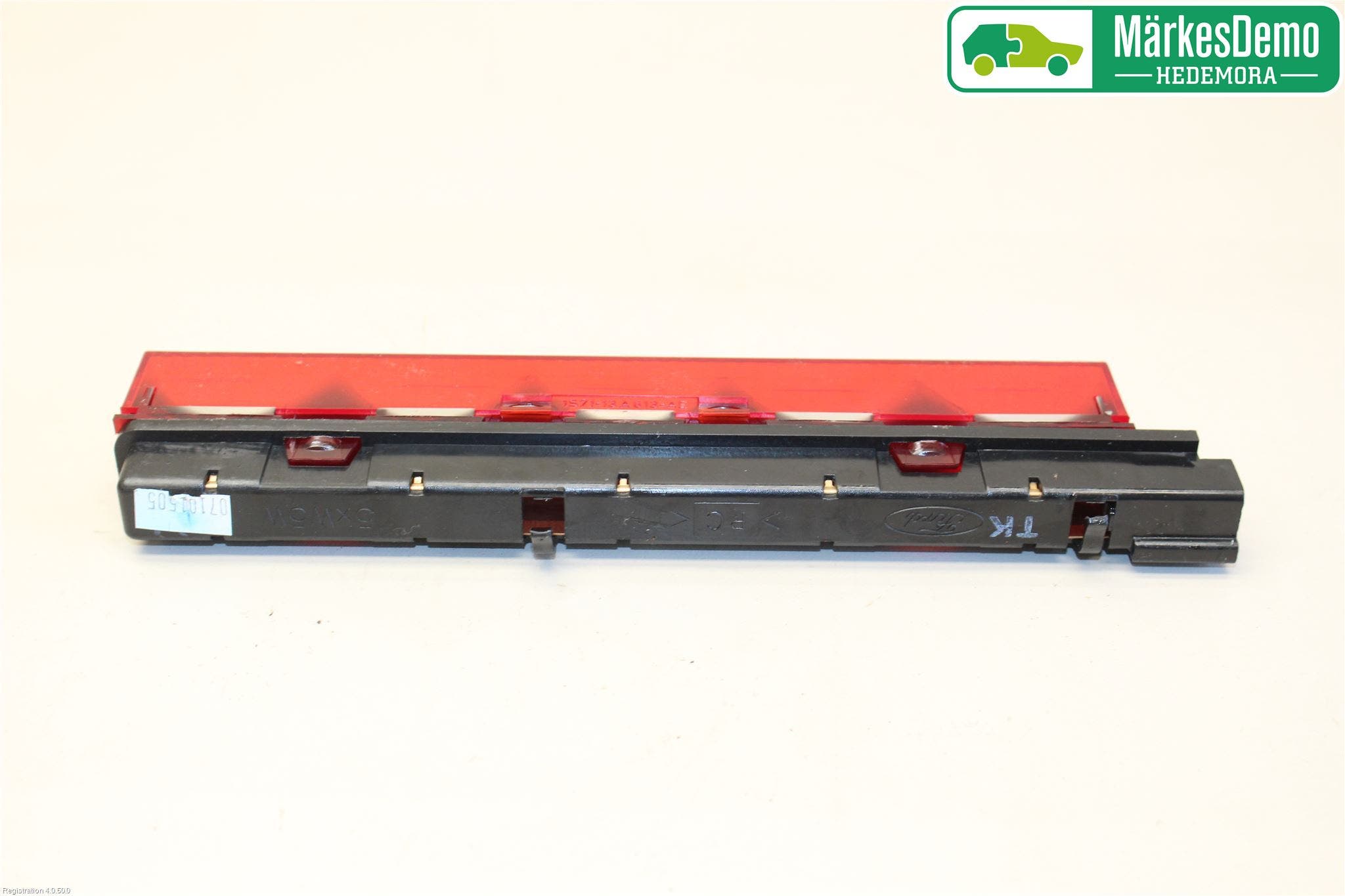 Ford FOCUS 04-07 Bromsljus Bakruta