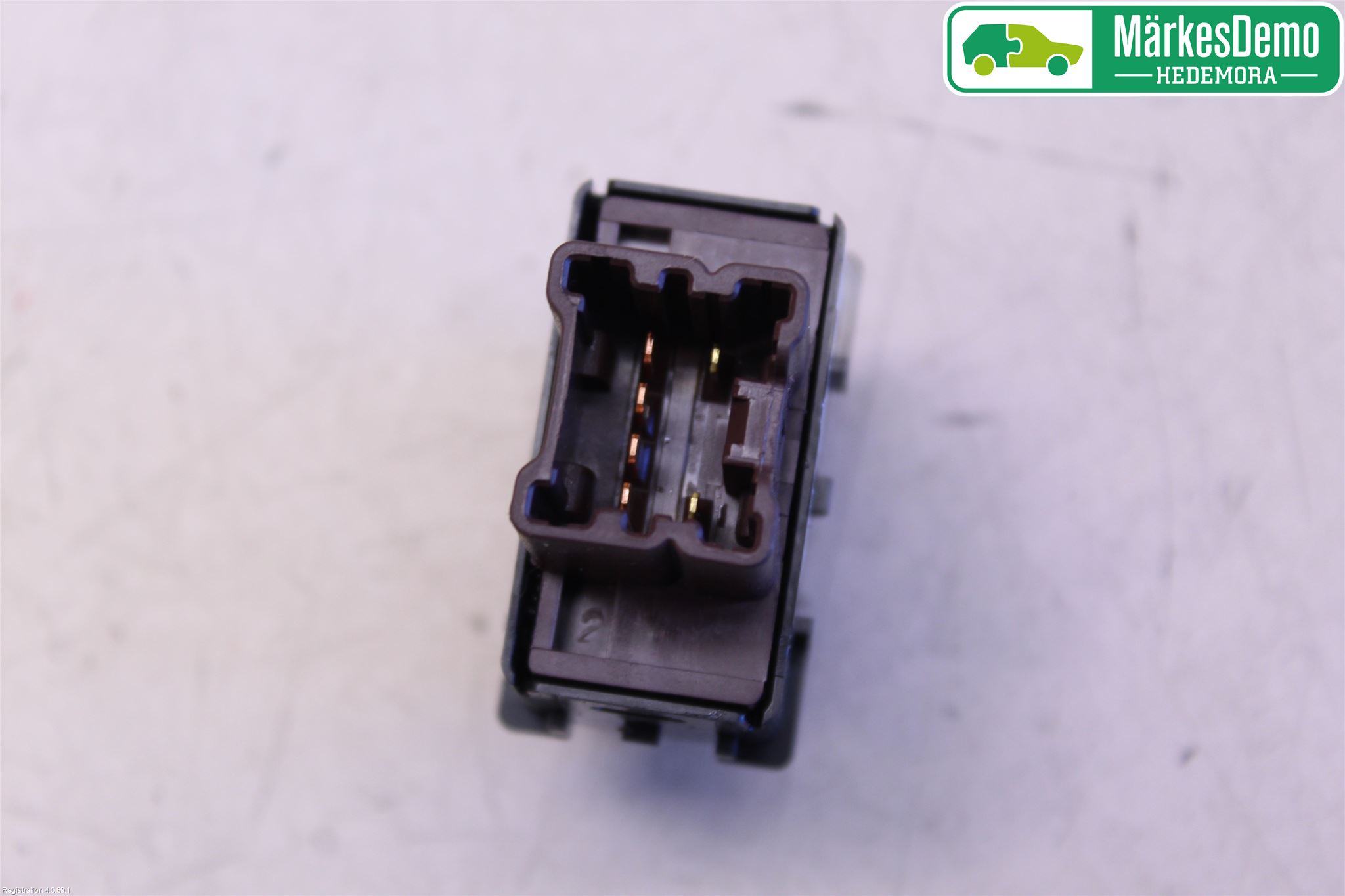 Subaru OUTBACK 10-15 Strömställare Stolvärme