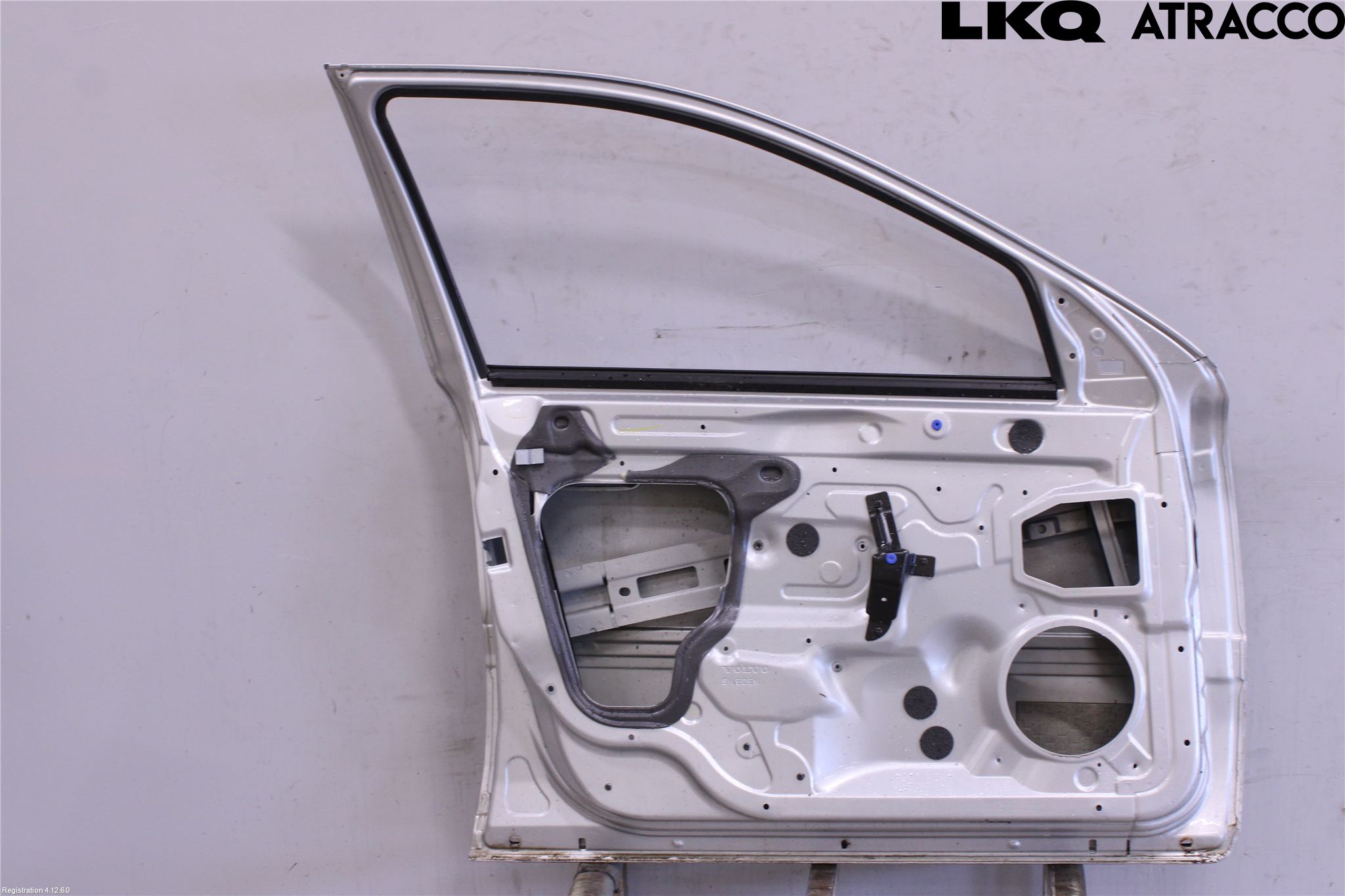 Volvo S60 05-10 Dörr Fram Vänster