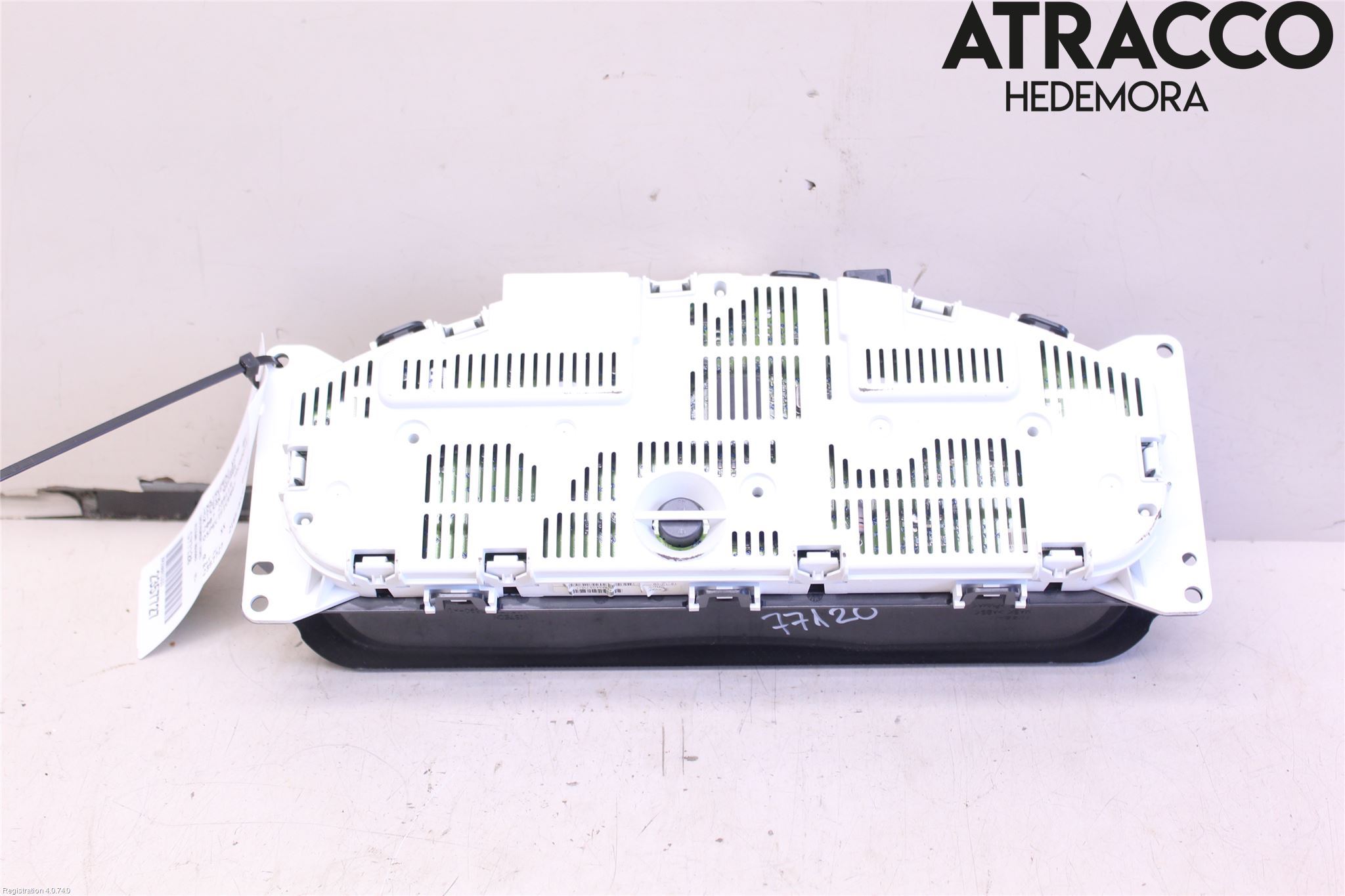 Nissan NAVARA 05-16 Instrument Komb