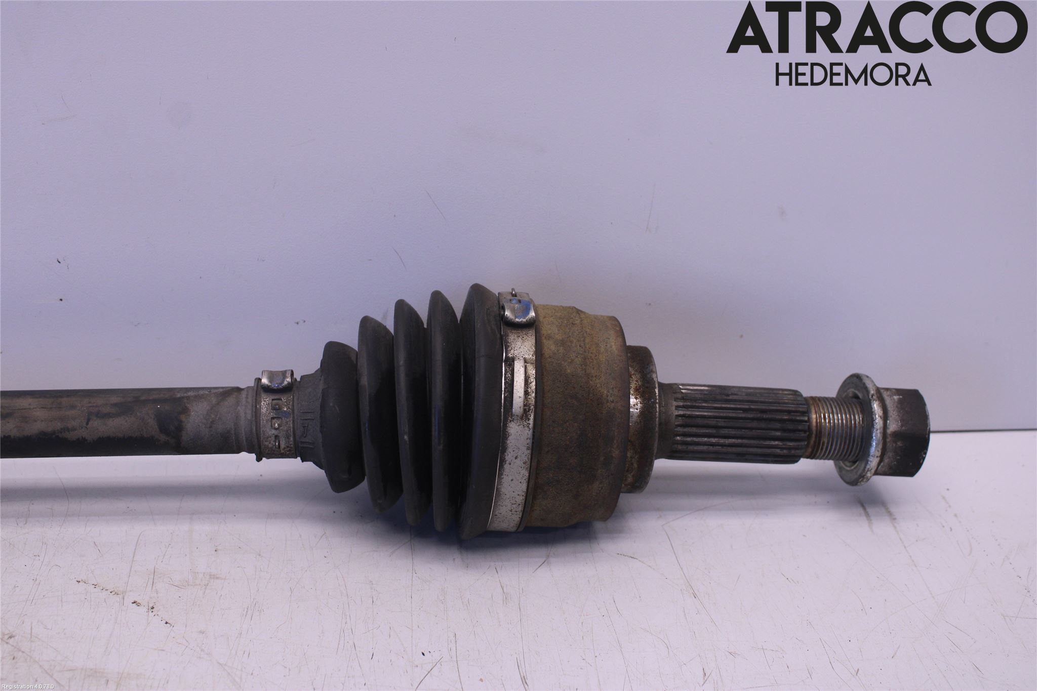 Nissan MICRA 11-16 Drivaxel Fram Vänster
