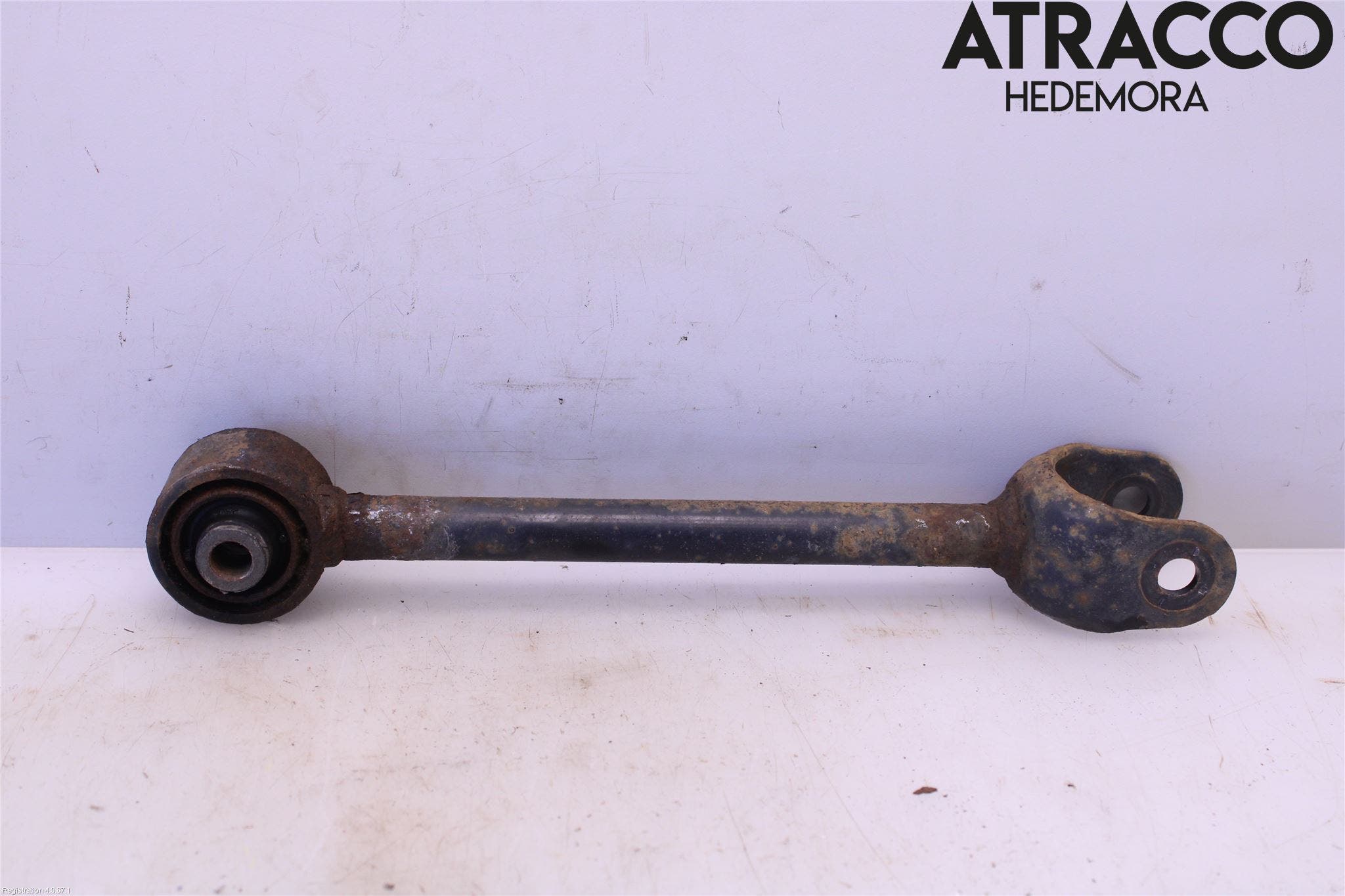 Toyota C-HR 16-23 Bärarm Bak Vänster