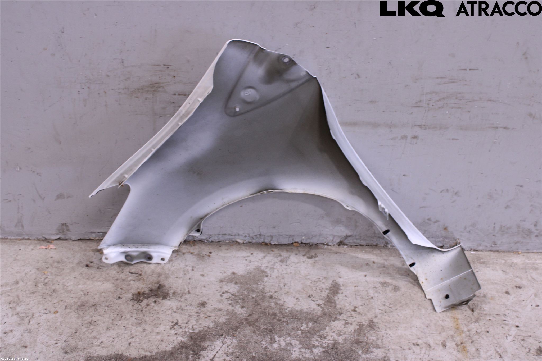 Toyota YARIS XP130 15-20 Skärm Fram Höger