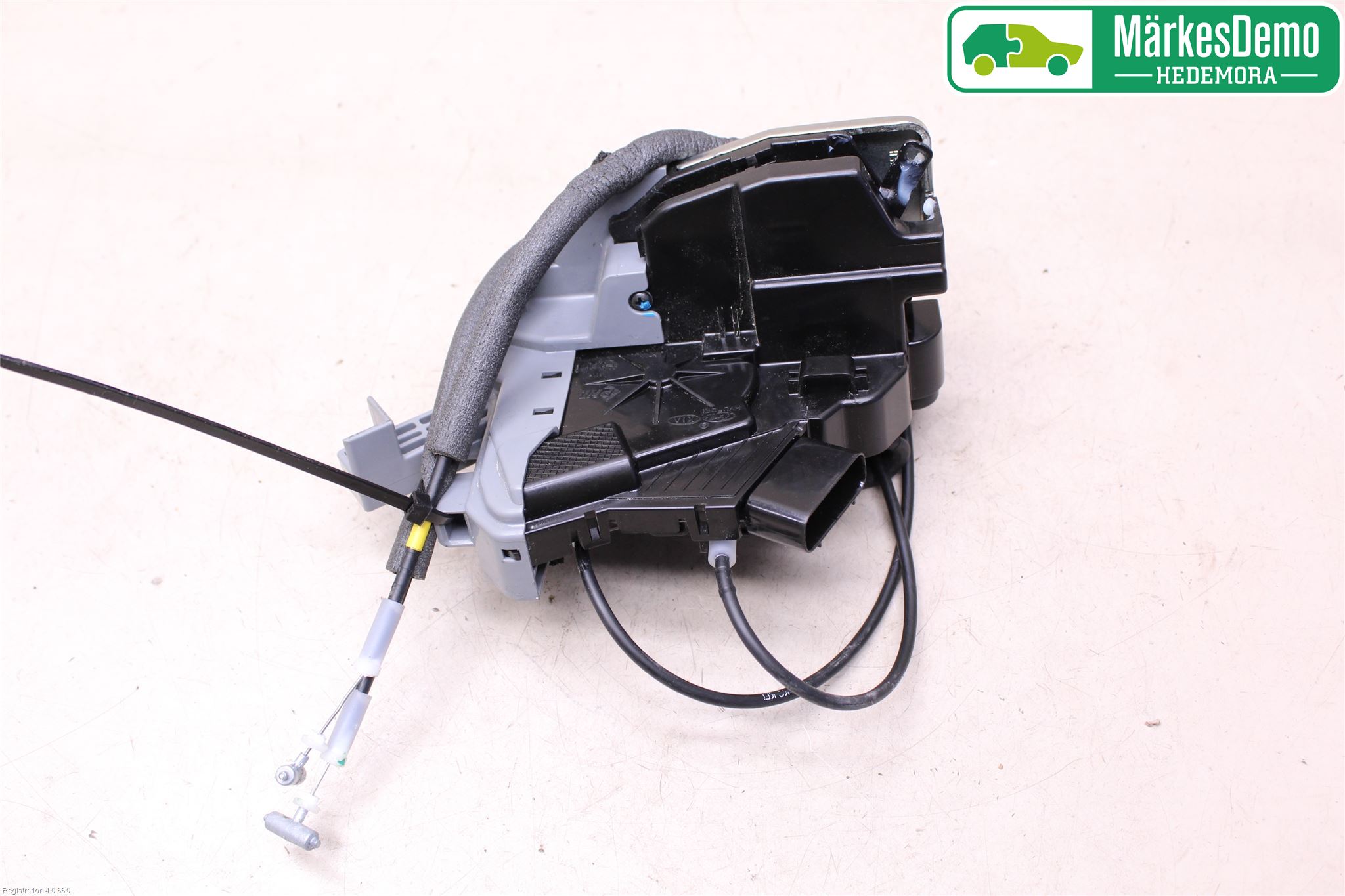 Kia SORENTO 15-20 Låskista-Dörrlås