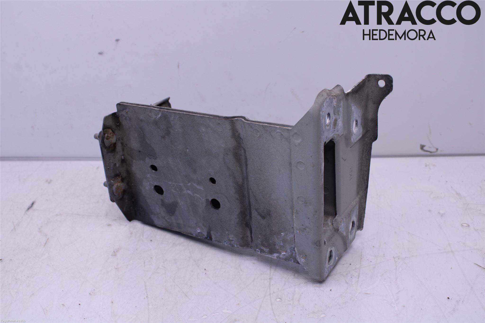 Nissan PULSAR Stötfångarbärjärn Fram