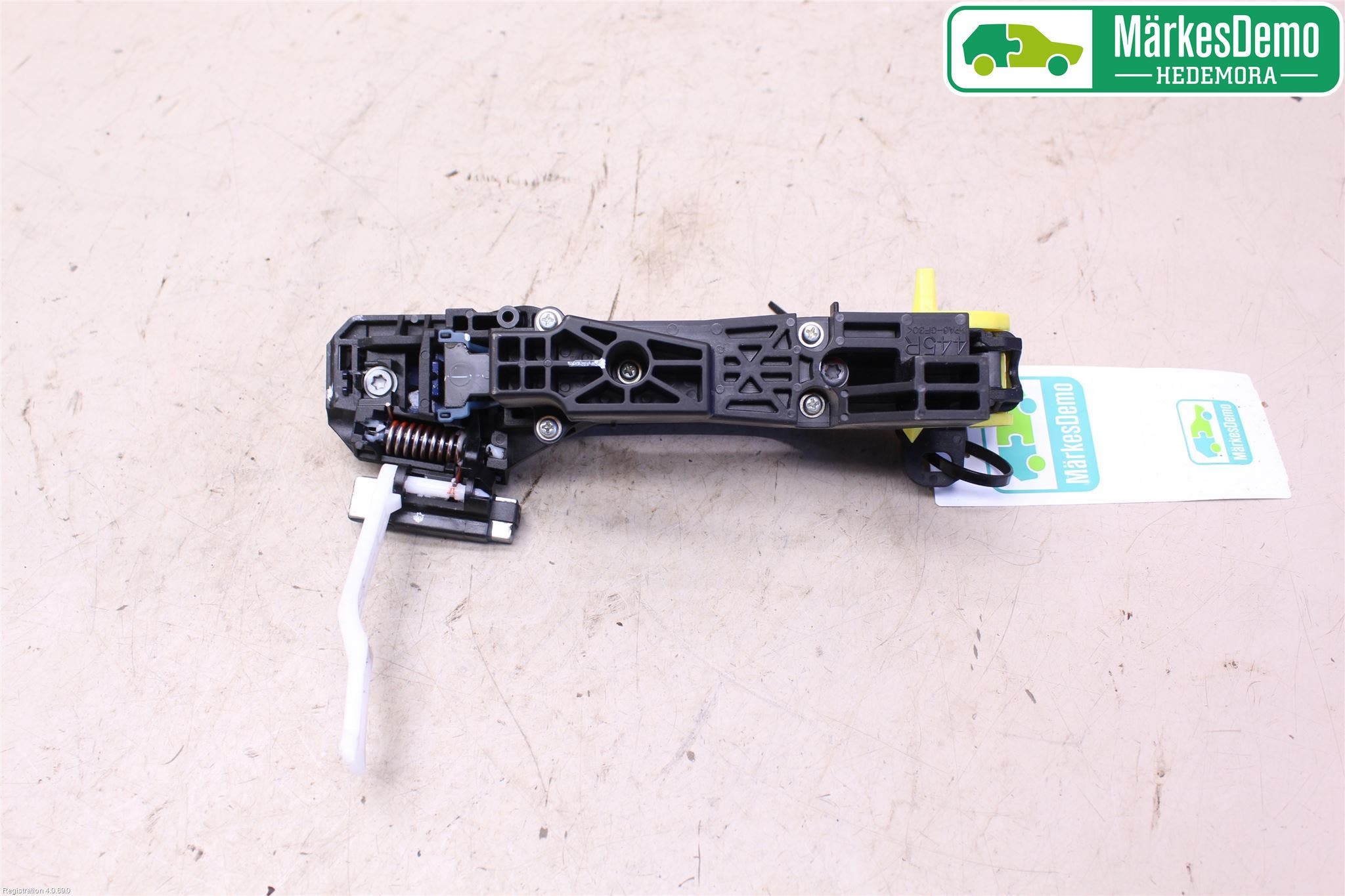 Toyota AVENSIS 16-18 Dörrhandtag Yttre Hö